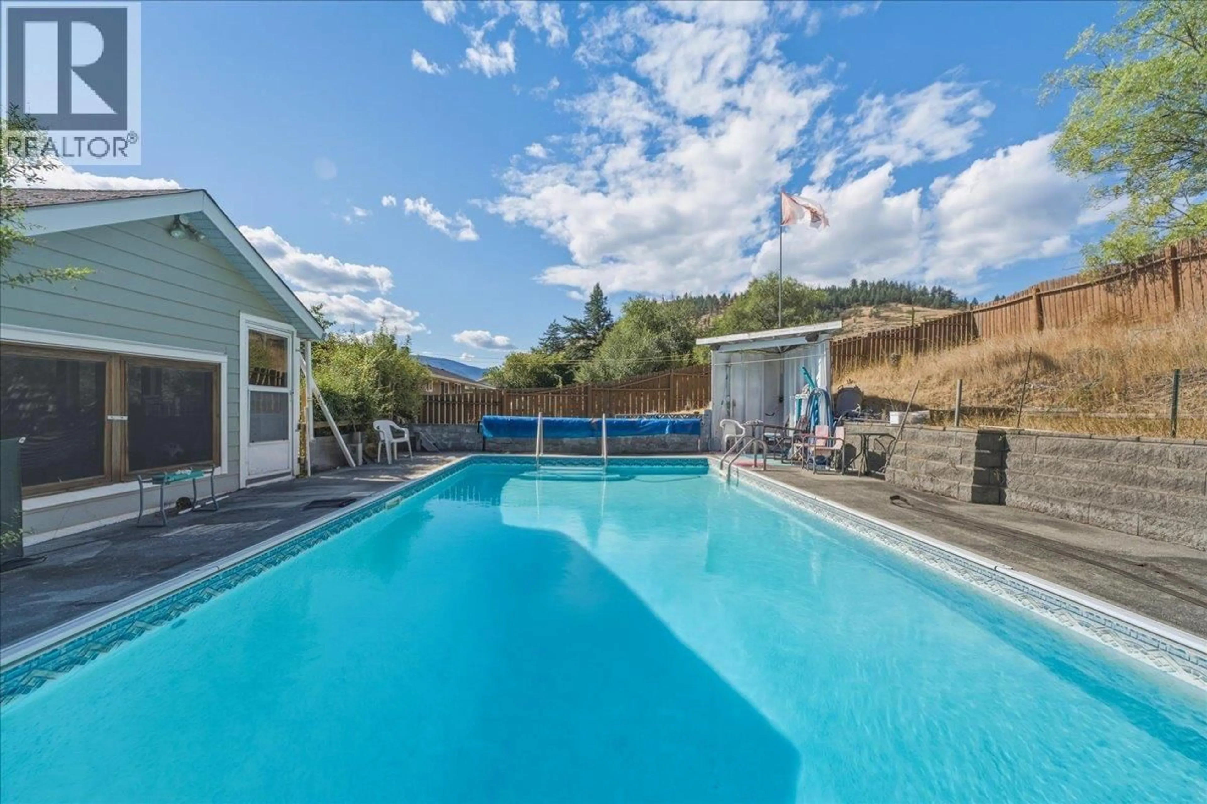 Pool for 8404 LAKEVIEW DRIVE, Coldstream British Columbia V1B1W3