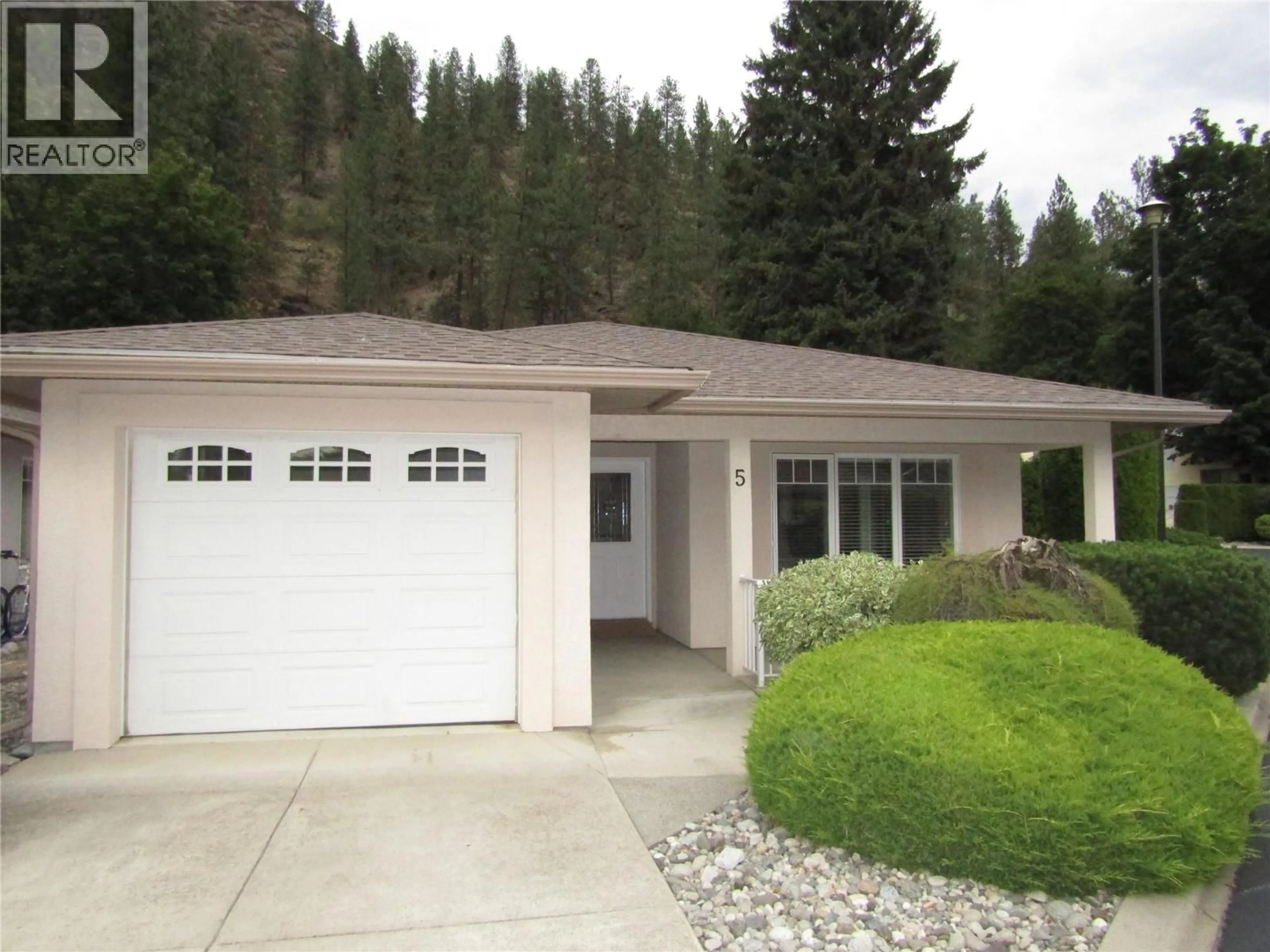 Indoor garage for #5 - 707 76TH AVENUE, Grand Forks British Columbia V0H1H0