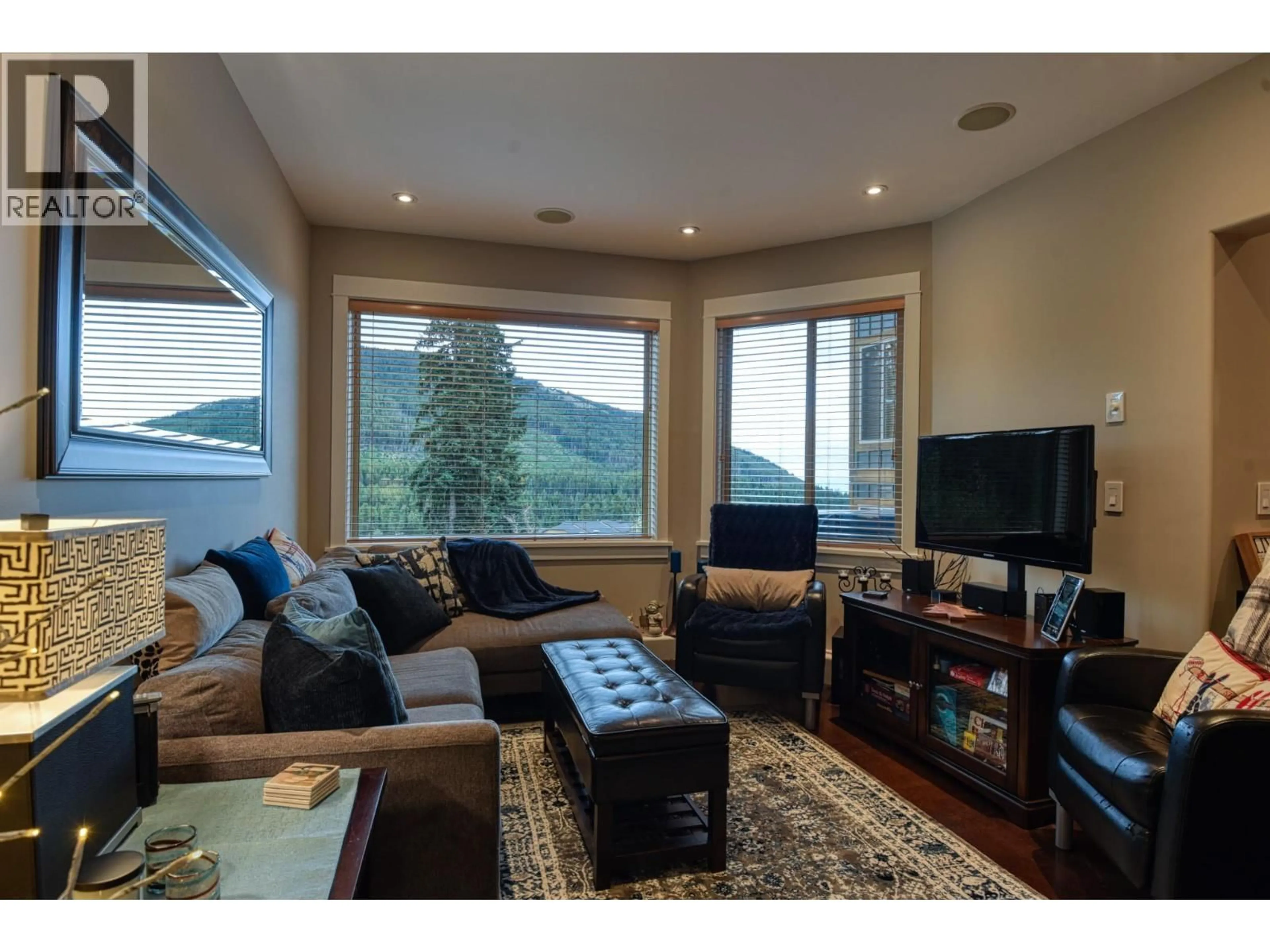 Living room with furniture, unknown for 12 - 306 CREEKVIEW ROAD, Apex Mountain British Columbia V0H1K0