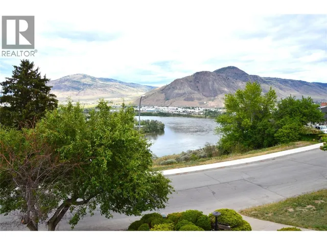507 STRATHCONA TERRACE, Kamloops 2