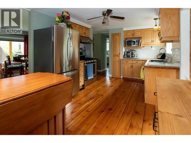 502 MARSHALL ROAD, Merritt 2