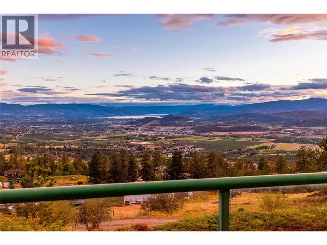 4520 FARMERS DRIVE, Kelowna 5