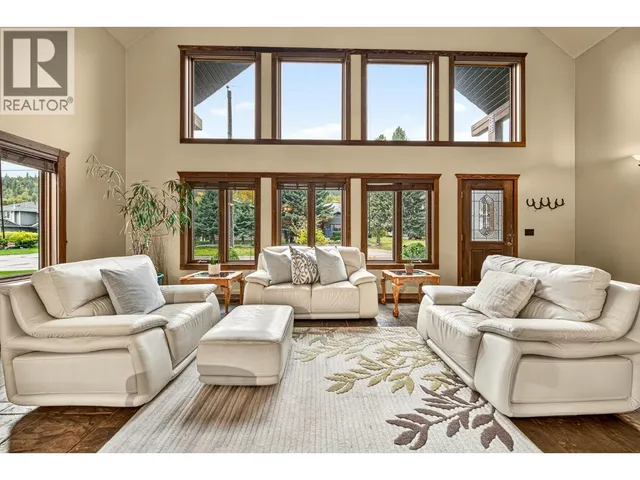 1322 11TH AVENUE, Fernie 5