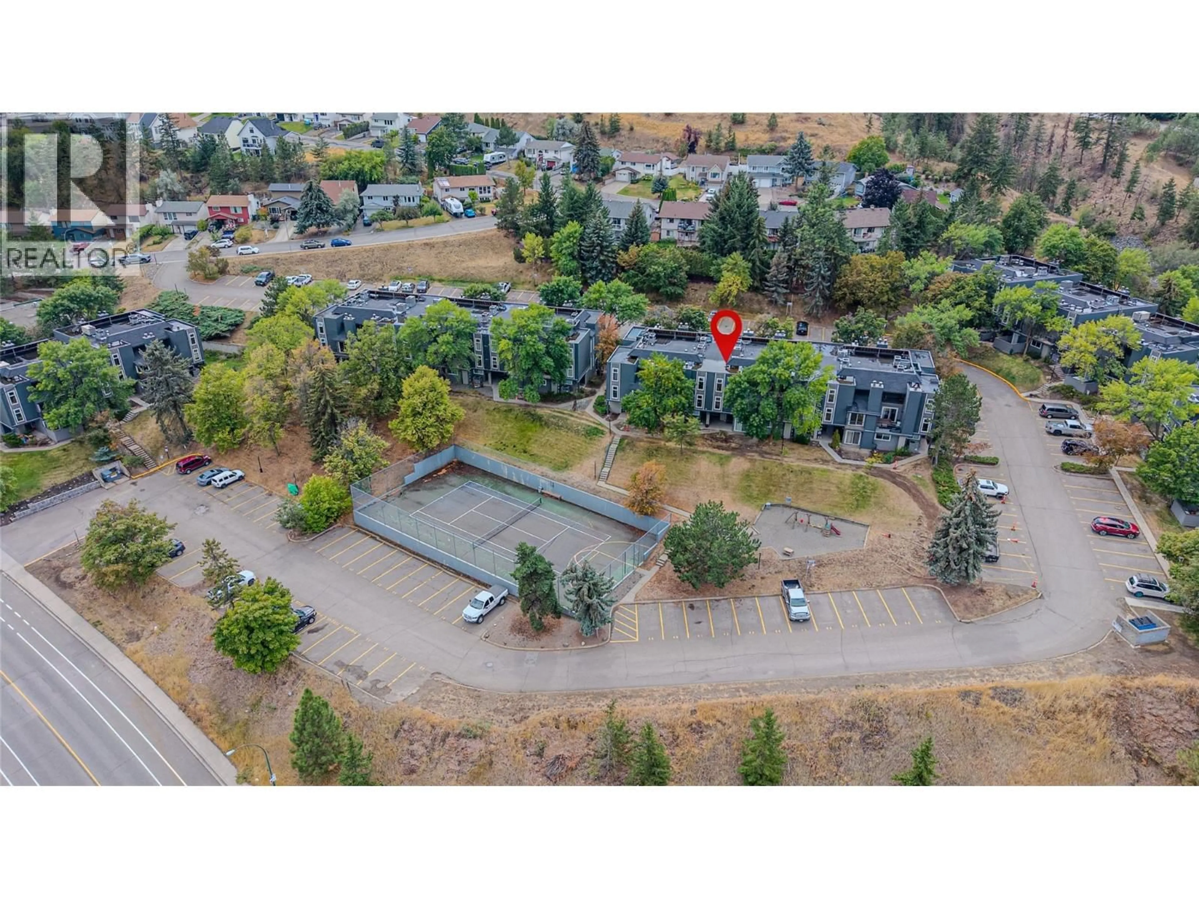 A pic from outside/outdoor area/front of a property/back of a property/a pic from drone, mountain view for 38 - 1221 HUGH ALLAN DRIVE, Kamloops British Columbia V1S1M7