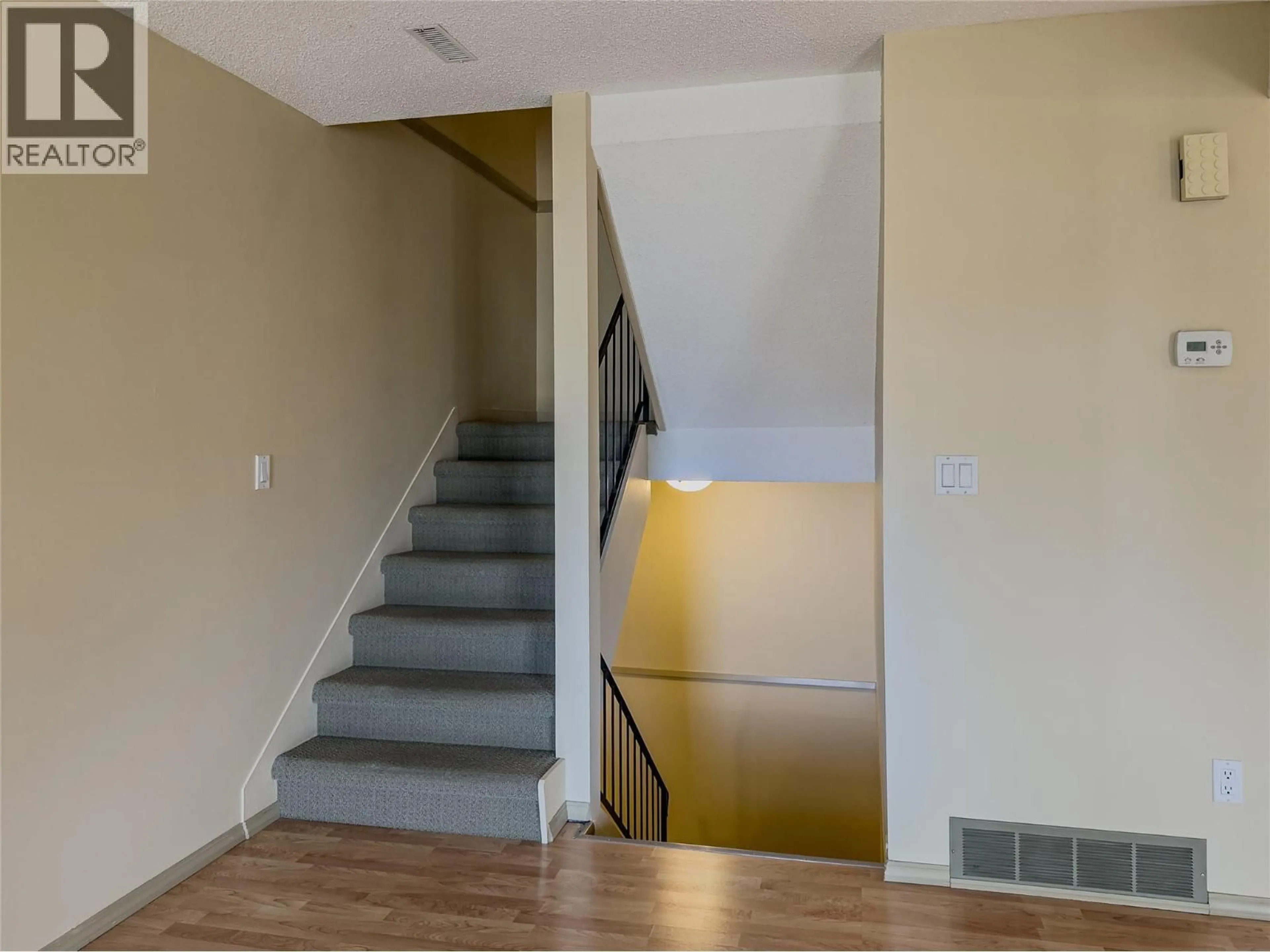 Unknown for 38 - 1221 HUGH ALLAN DRIVE, Kamloops British Columbia V1S1M7