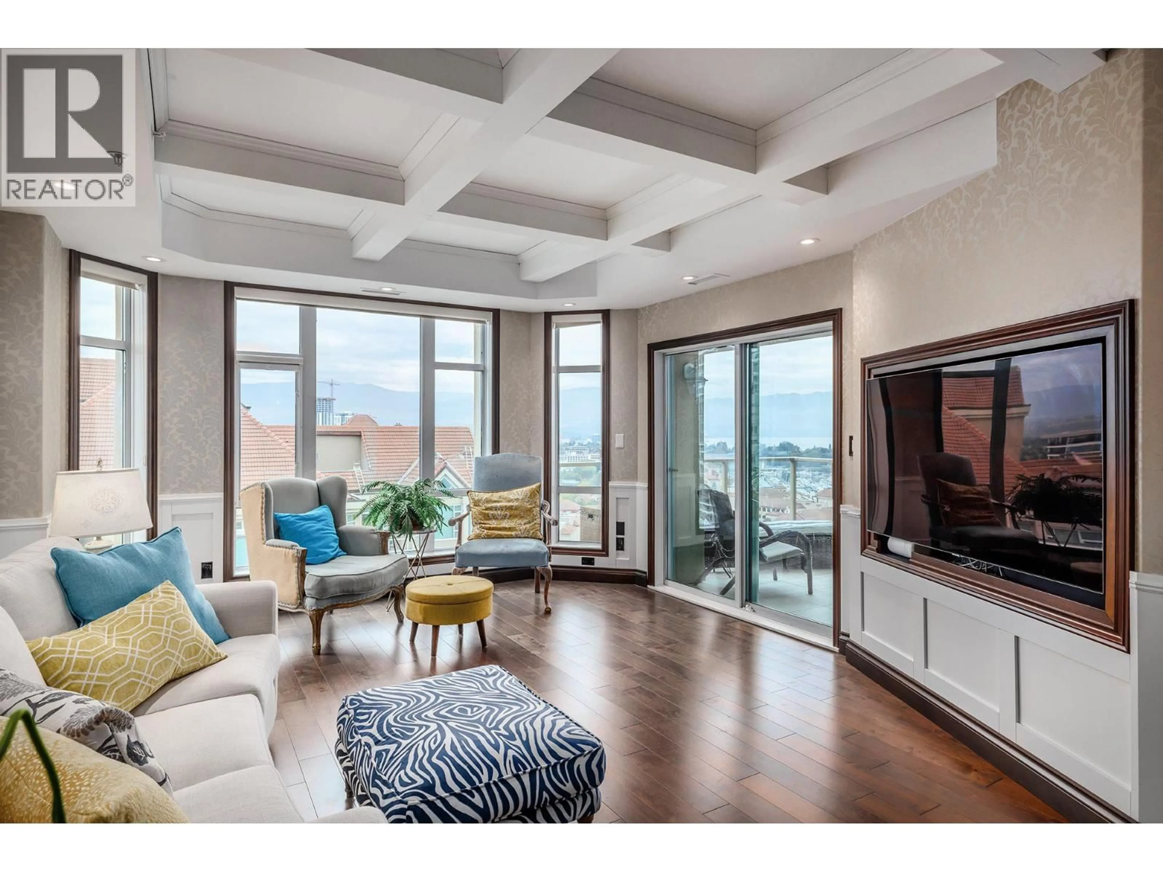 Living room with furniture, unknown for 1702 - 1128 SUNSET DRIVE, Kelowna British Columbia V1Y9W7