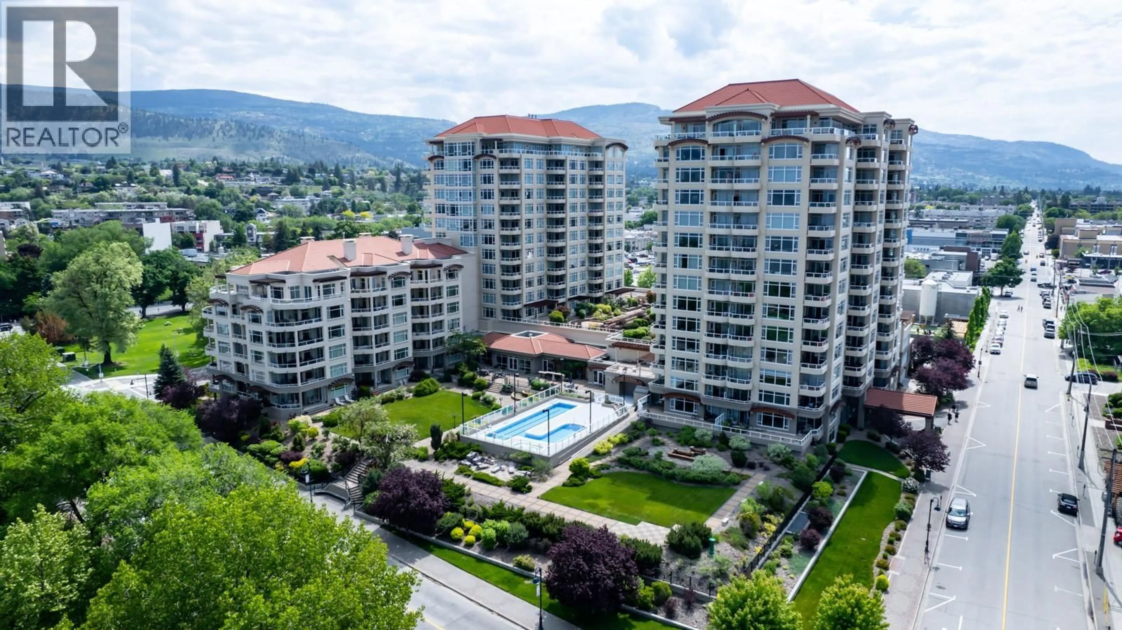 A pic from outside/outdoor area/front of a property/back of a property/a pic from drone, city buildings view from balcony for 1501 - 75 MARTIN STREET, Penticton British Columbia V2A5J9