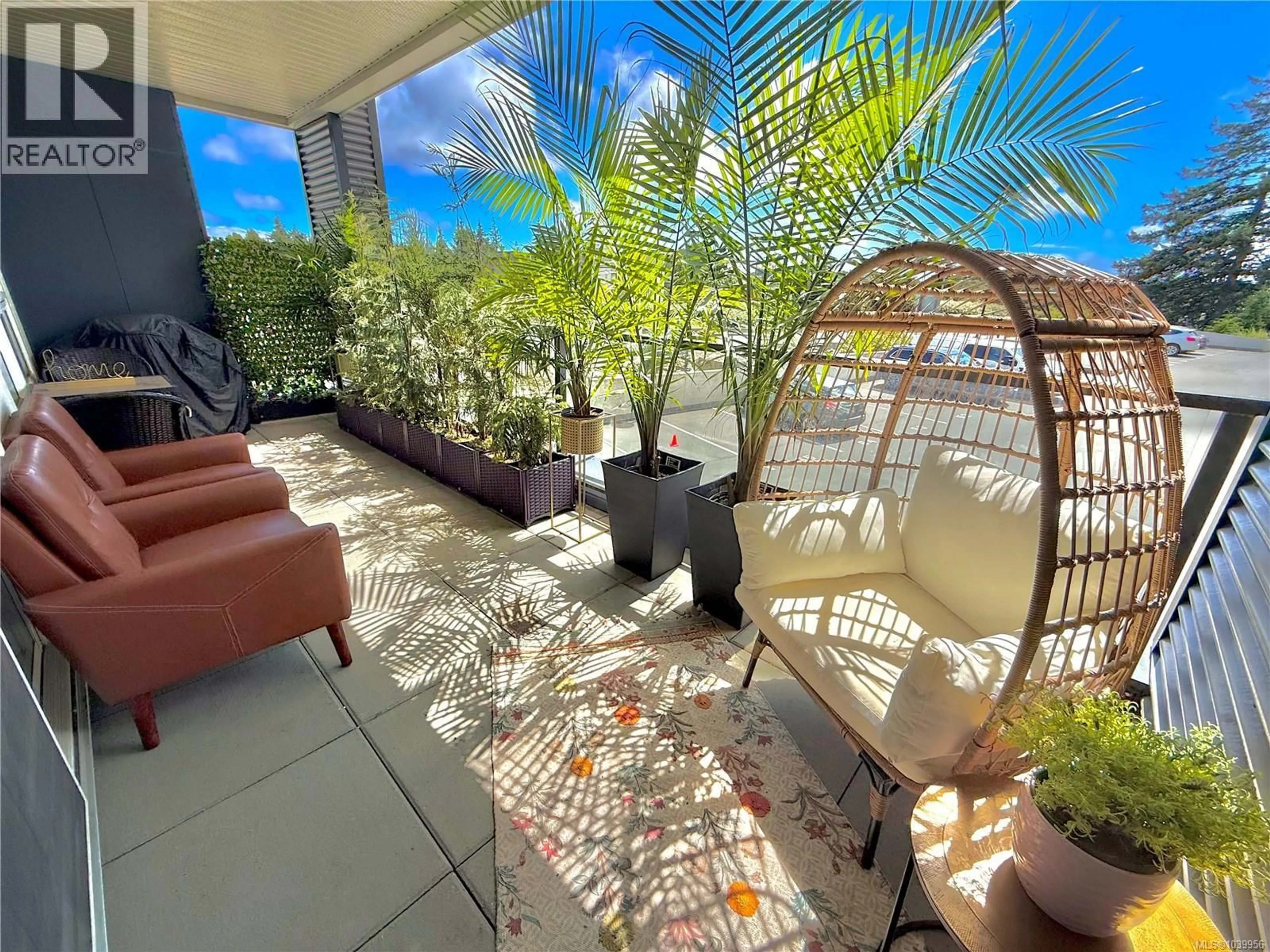 Patio, water/lake/river/ocean view for 110 - 958 PHAROAH MEWS, Langford British Columbia V9B7A1