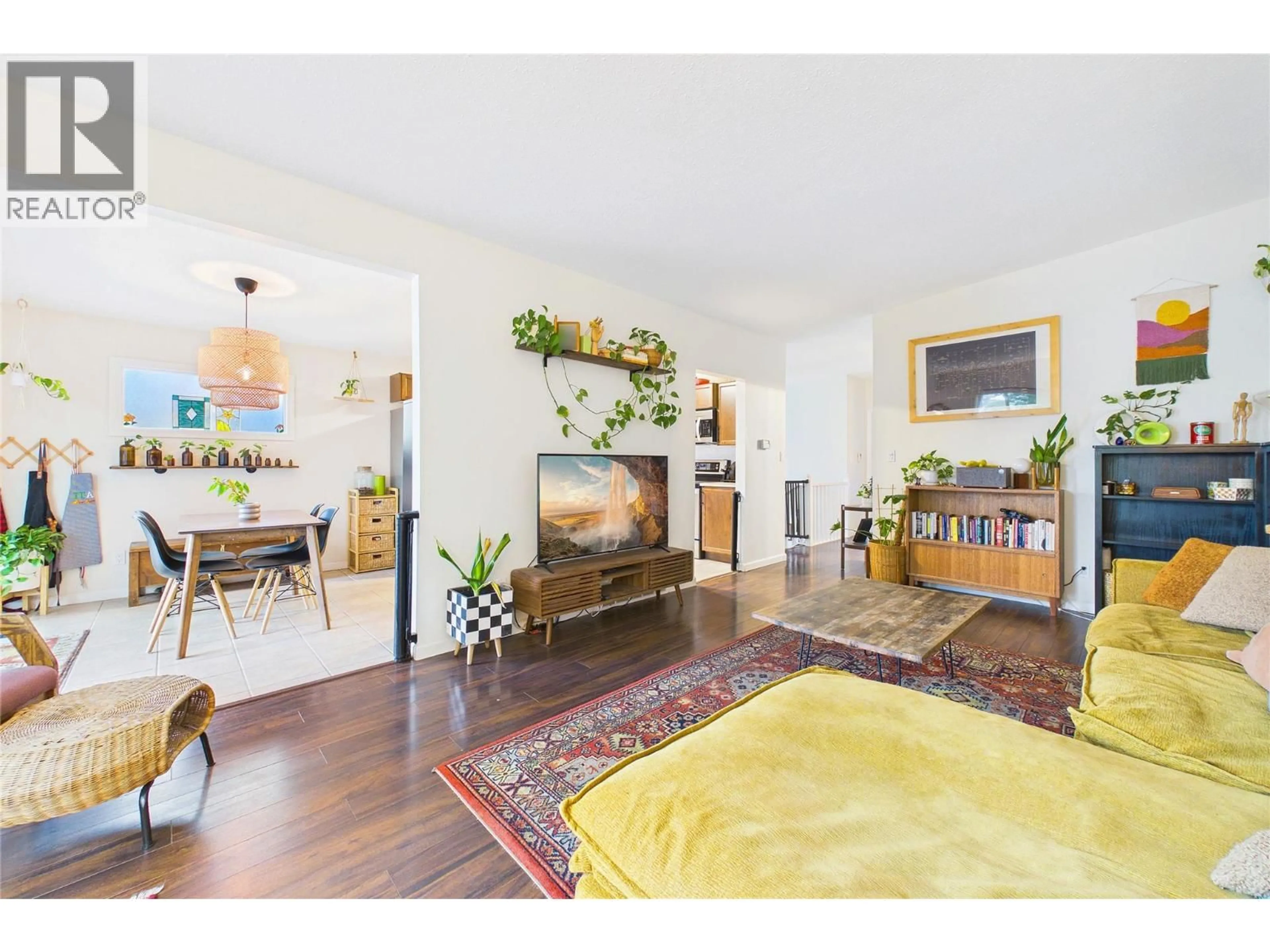 Living room with furniture, unknown for 1393 HIGHLAND DRIVE SOUTH, Kelowna British Columbia V1Y3W2