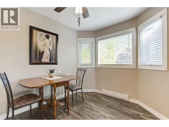 216 - 3842 GORDON DRIVE, Kelowna 5
