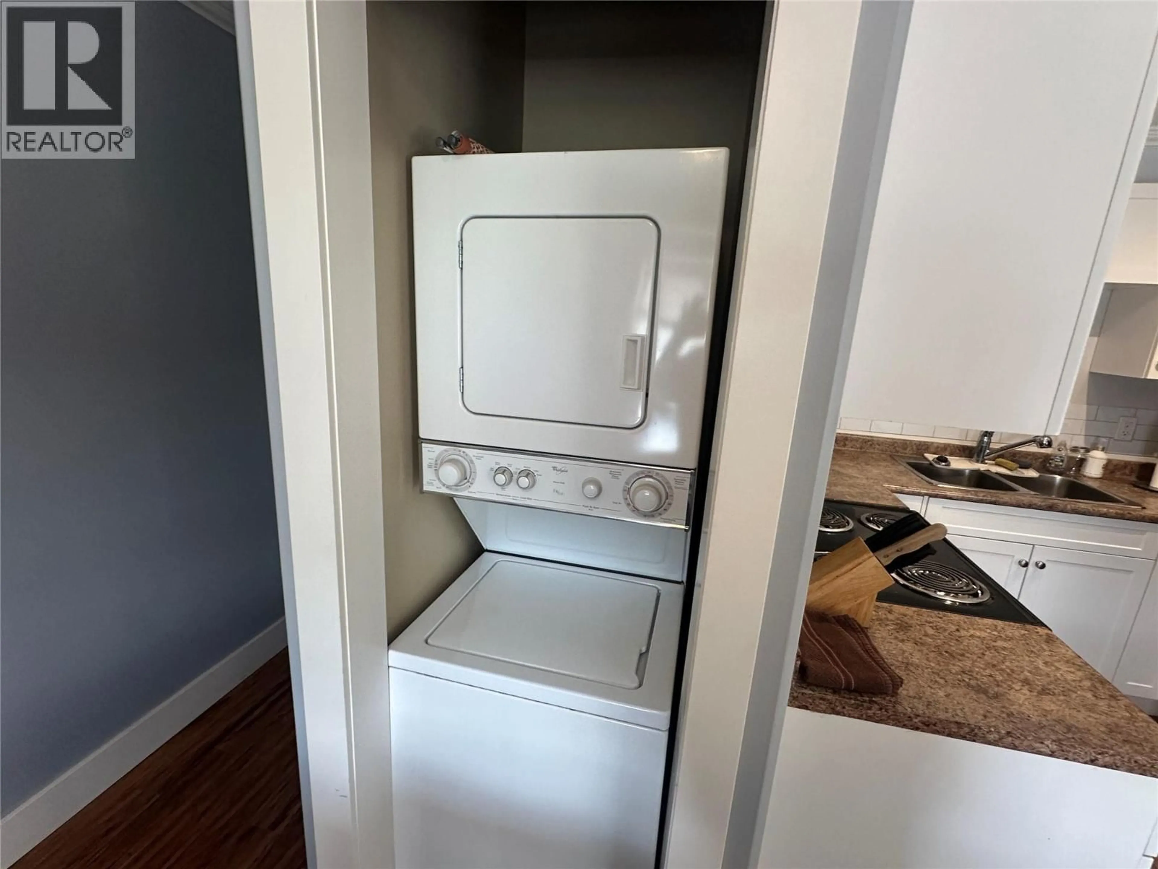 Laundry room for 111 - 10209 17 STREET, Dawson Creek British Columbia V1G4C3