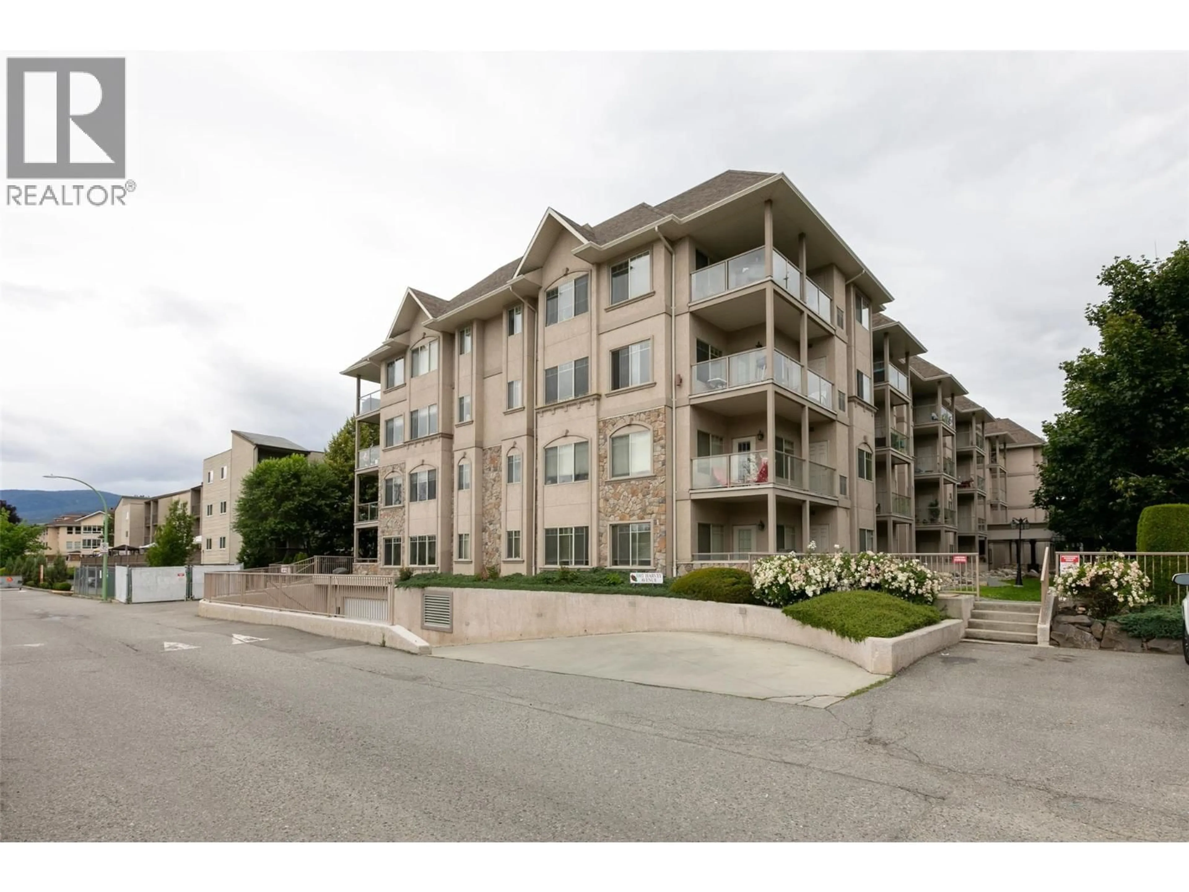 Unknown for 208 - 1007 HARVEY AVENUE, Kelowna British Columbia V1Y6B1