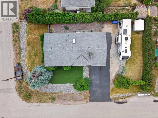 1685 JONATHAN ROAD, Kelowna 2