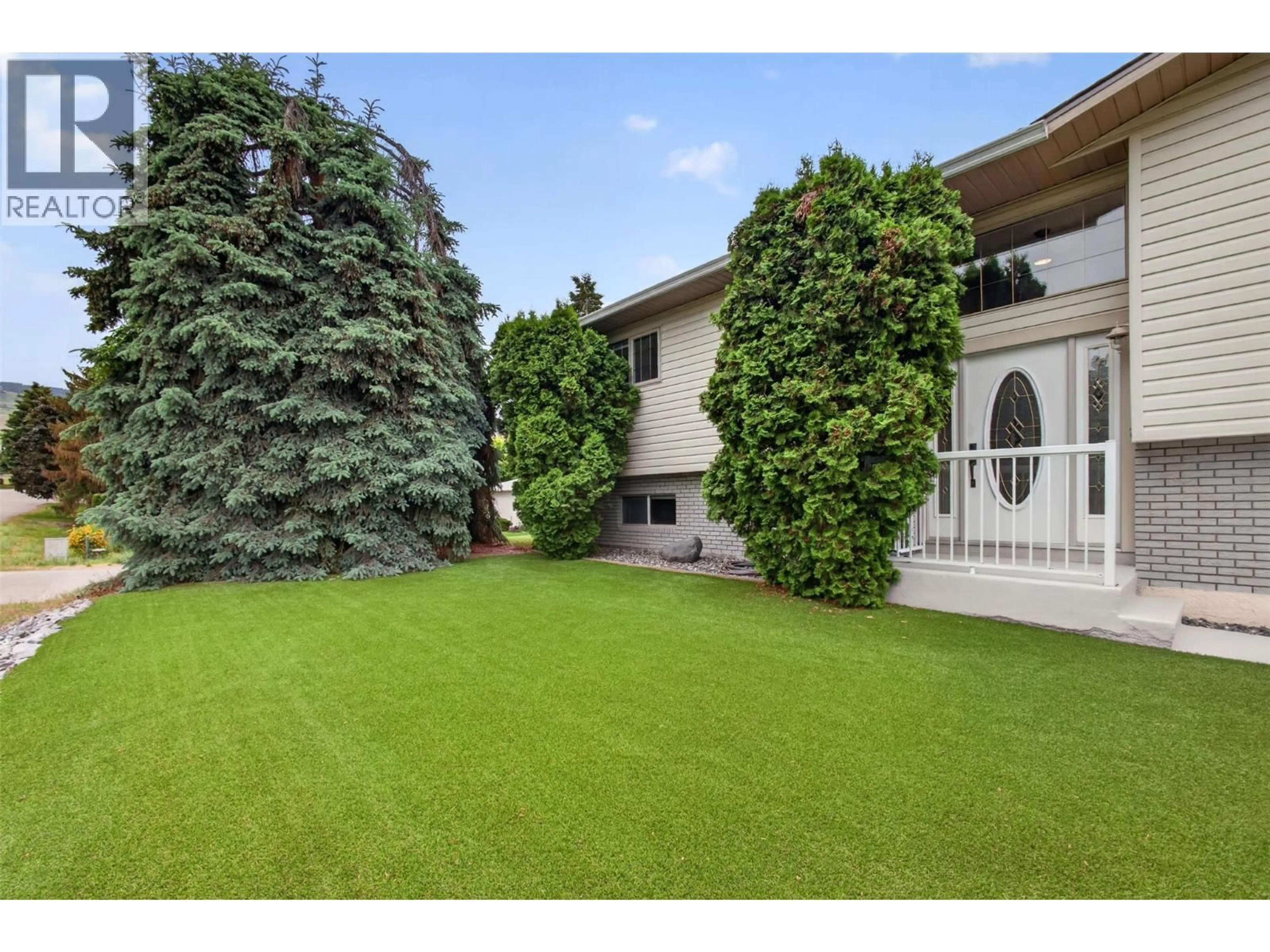 Unknown for 1685 JONATHAN ROAD, Kelowna British Columbia V1P1A7