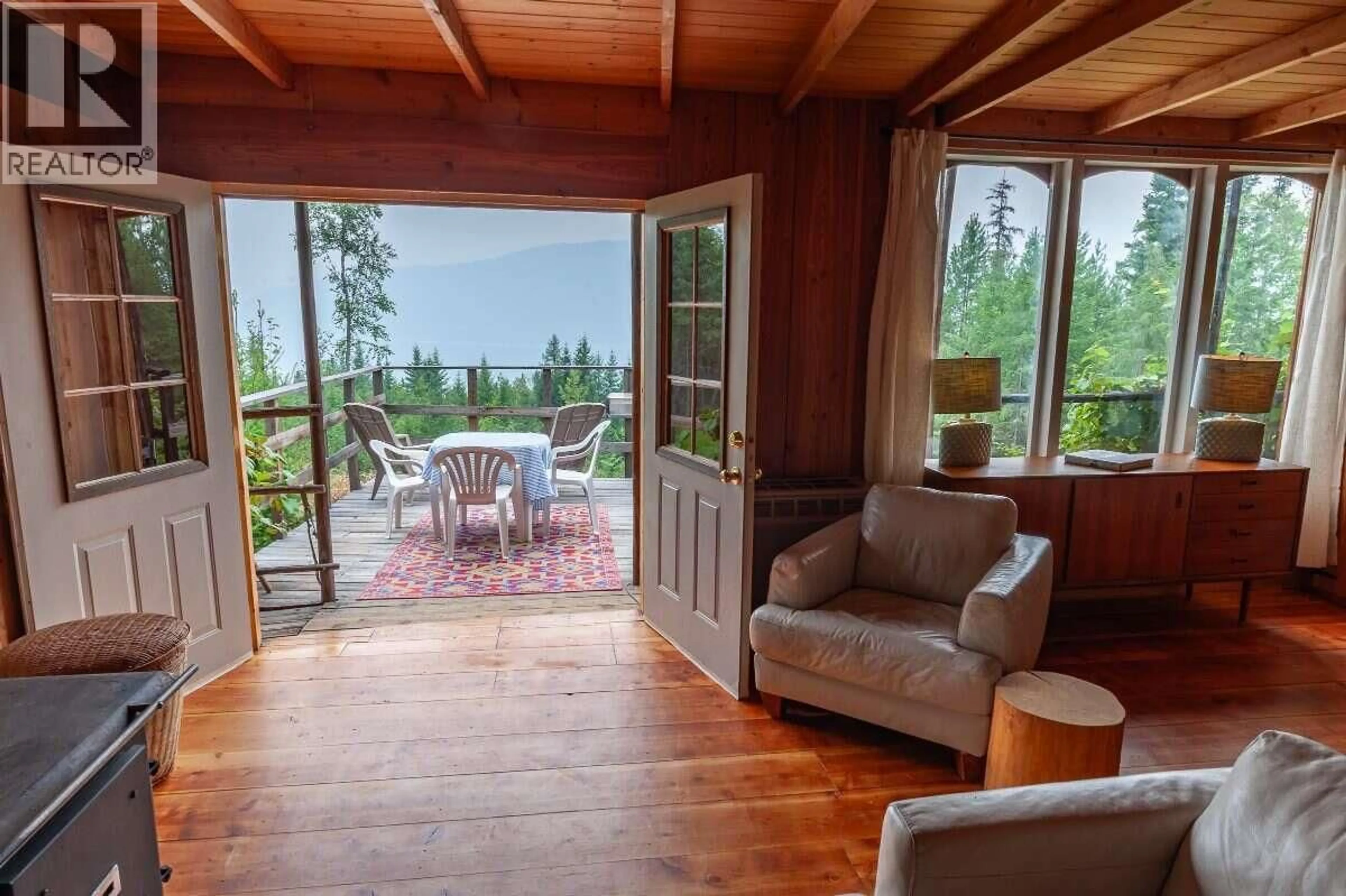 Unknown for 804 APPLEGROVE ROAD, Fauquier British Columbia V0G1J0