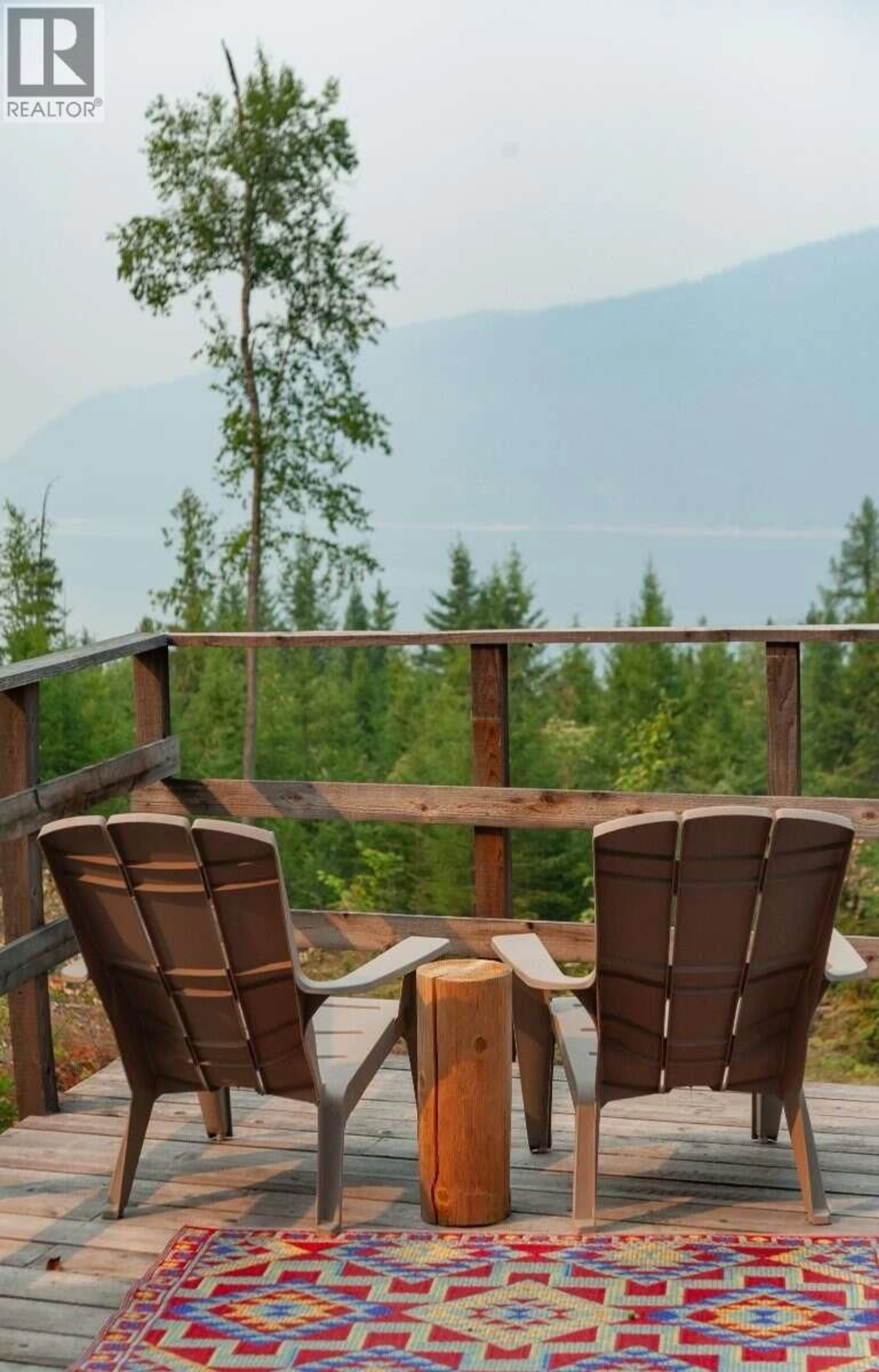Patio, mountain view for 804 APPLEGROVE ROAD, Fauquier British Columbia V0G1J0