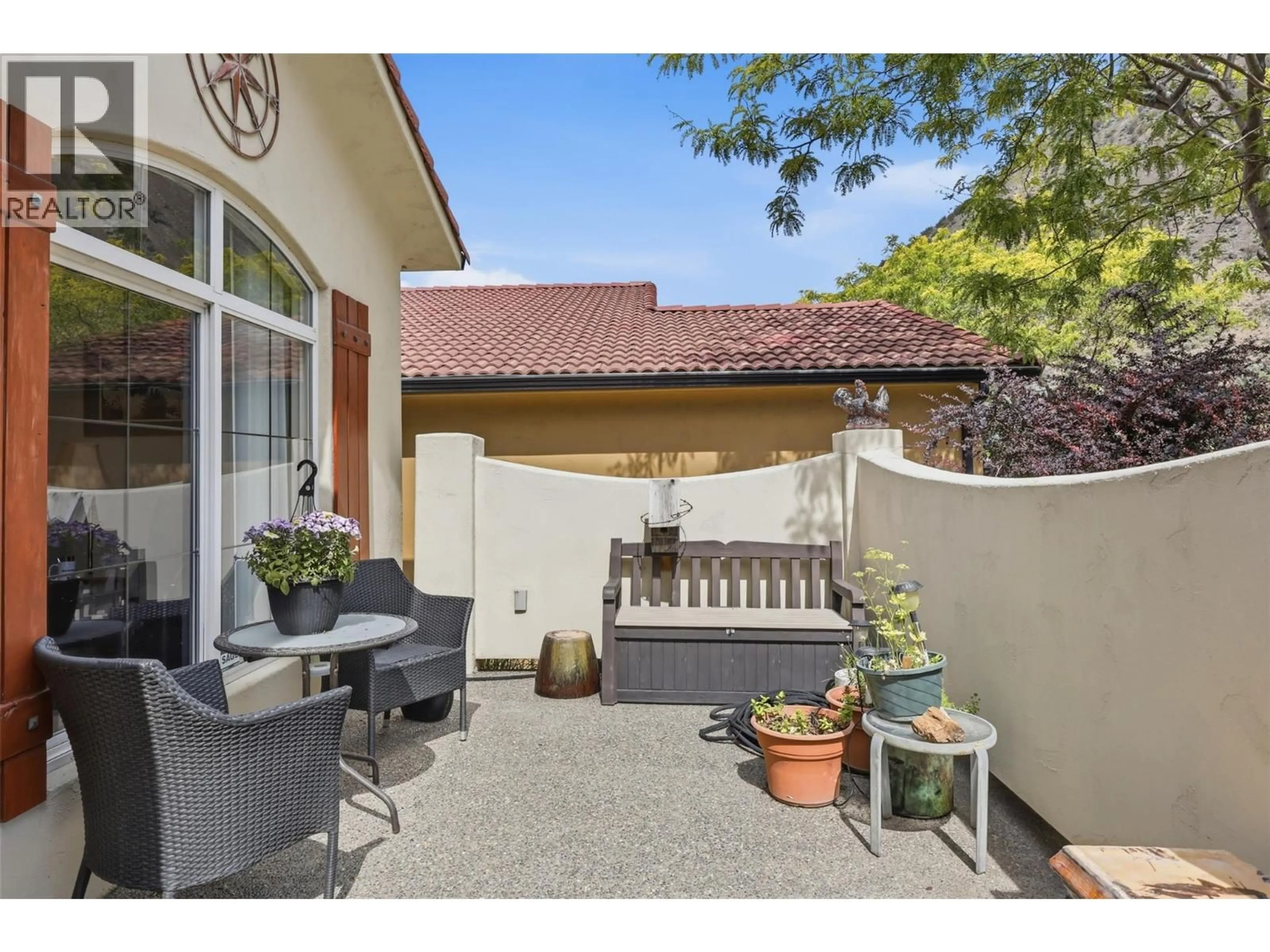 Patio, street for 788 ROSEWOOD CRESCENT, Kamloops British Columbia V2H1S4