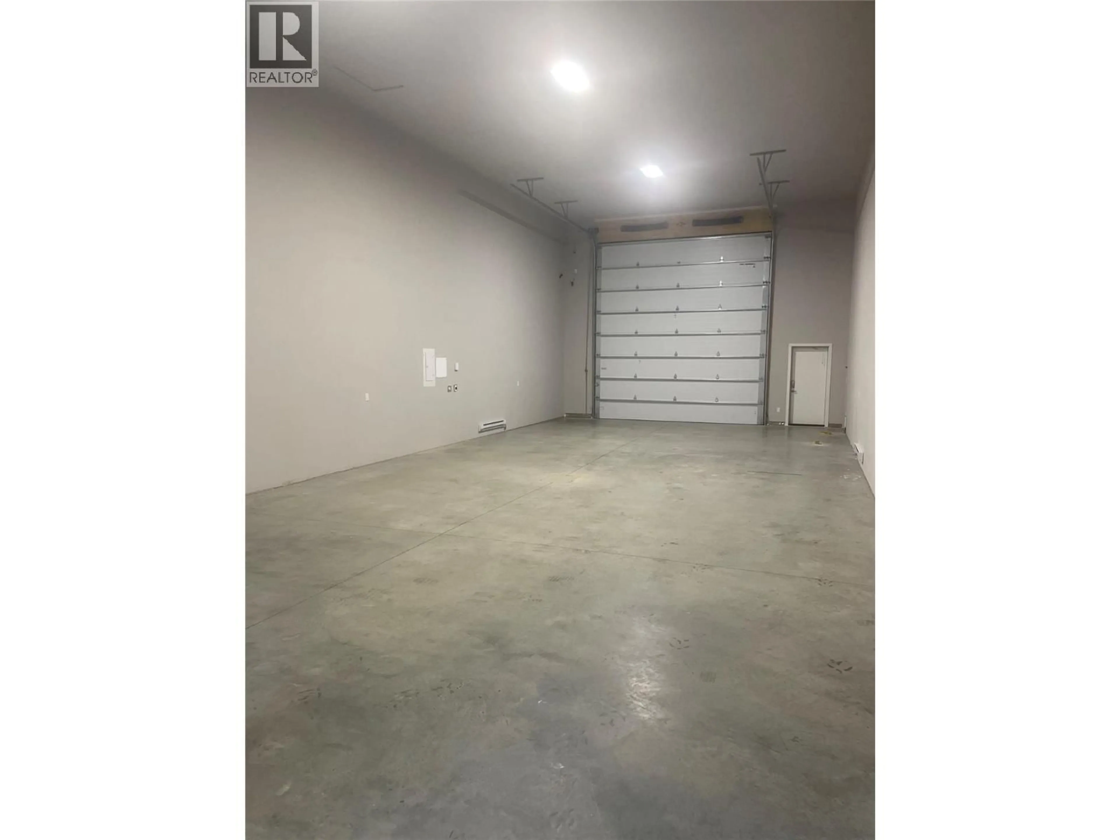 Indoor garage for 10 - 1252 JORDAN WAY, Scotch Creek British Columbia V0E1M5