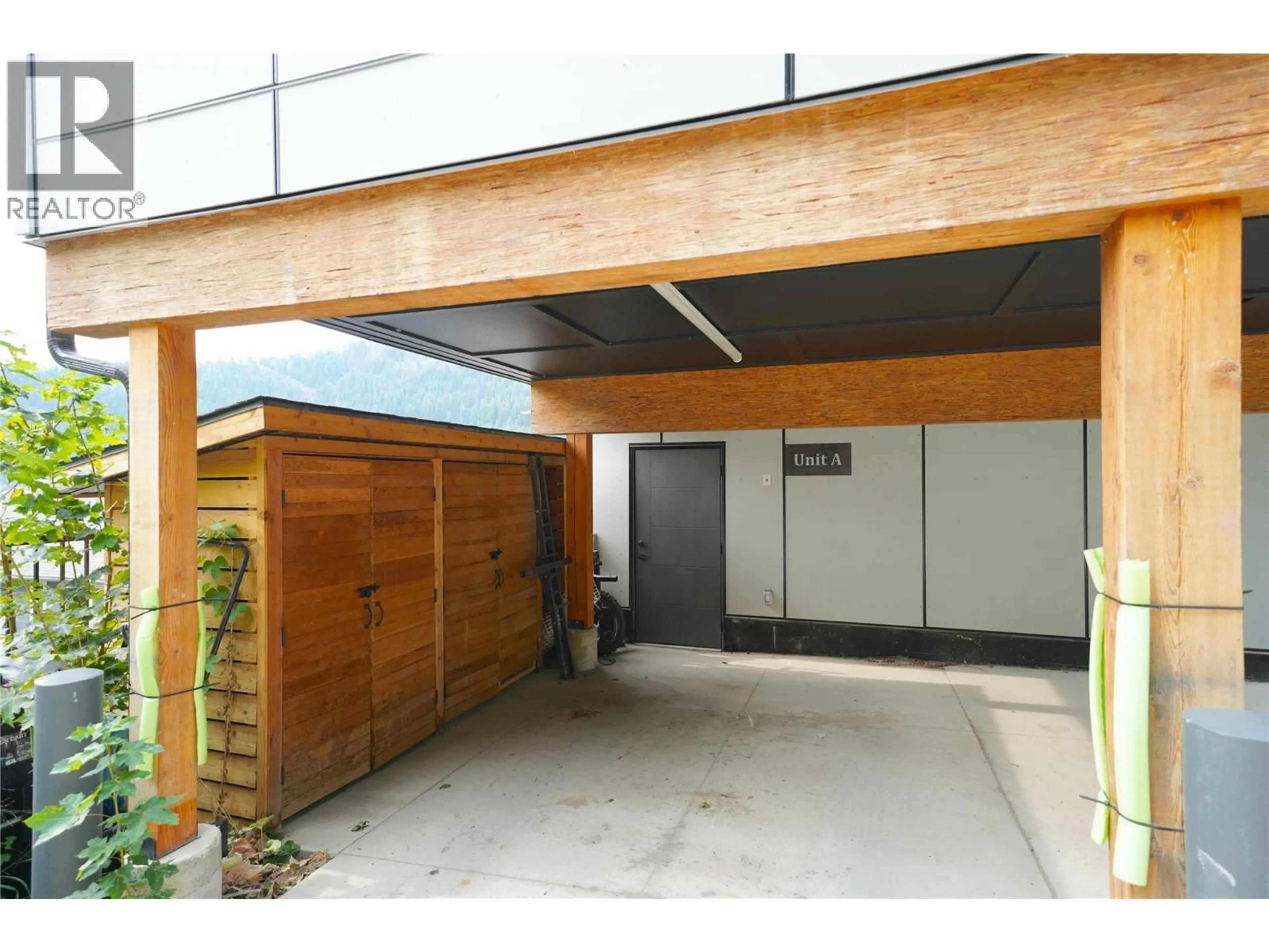 Indoor garage for A - 920 FRONT STREET STREET, Nelson British Columbia V1L4C2