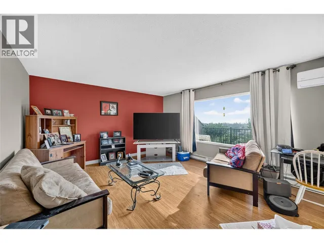 355 & 357 GWYER STREET, Penticton 3