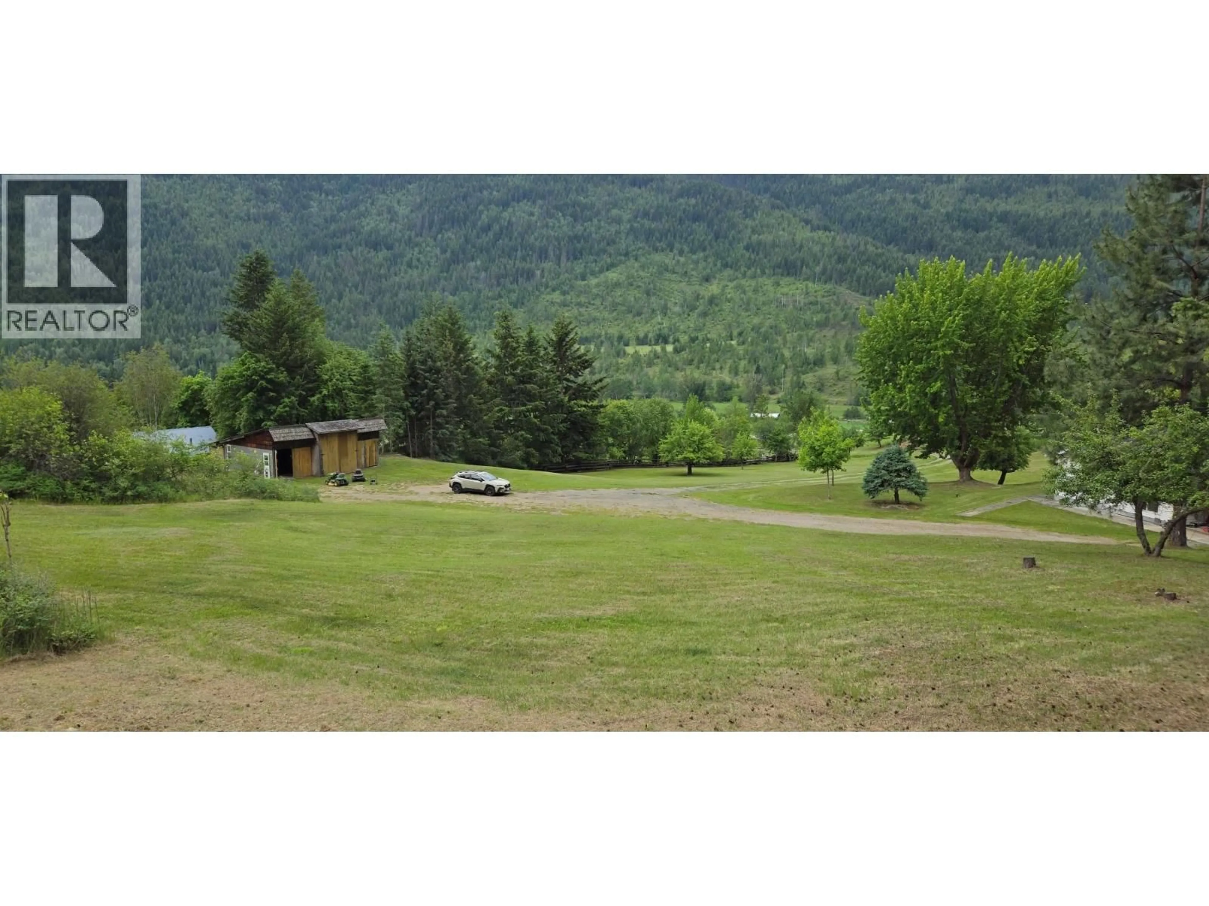 A pic from outside/outdoor area/front of a property/back of a property/a pic from drone, mountain view for 372 AGATE BAY ROAD, Barriere British Columbia V0E2E0
