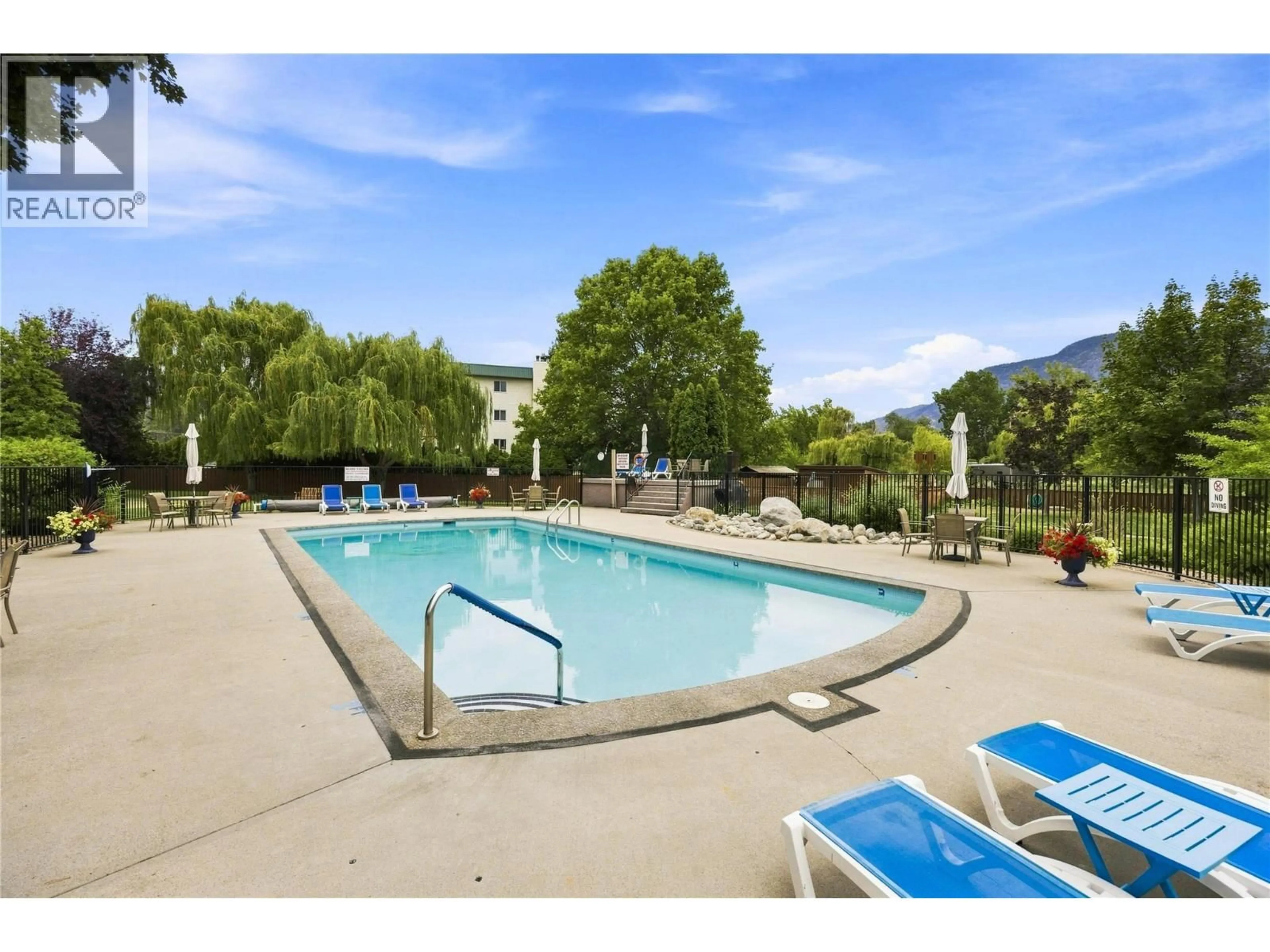 Pool for 59 - 310 YORKTON AVENUE, Penticton British Columbia V2A6Z8
