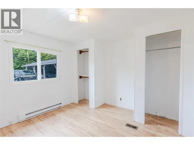 1-2780 ROCKY POINT ROAD, Creston 5