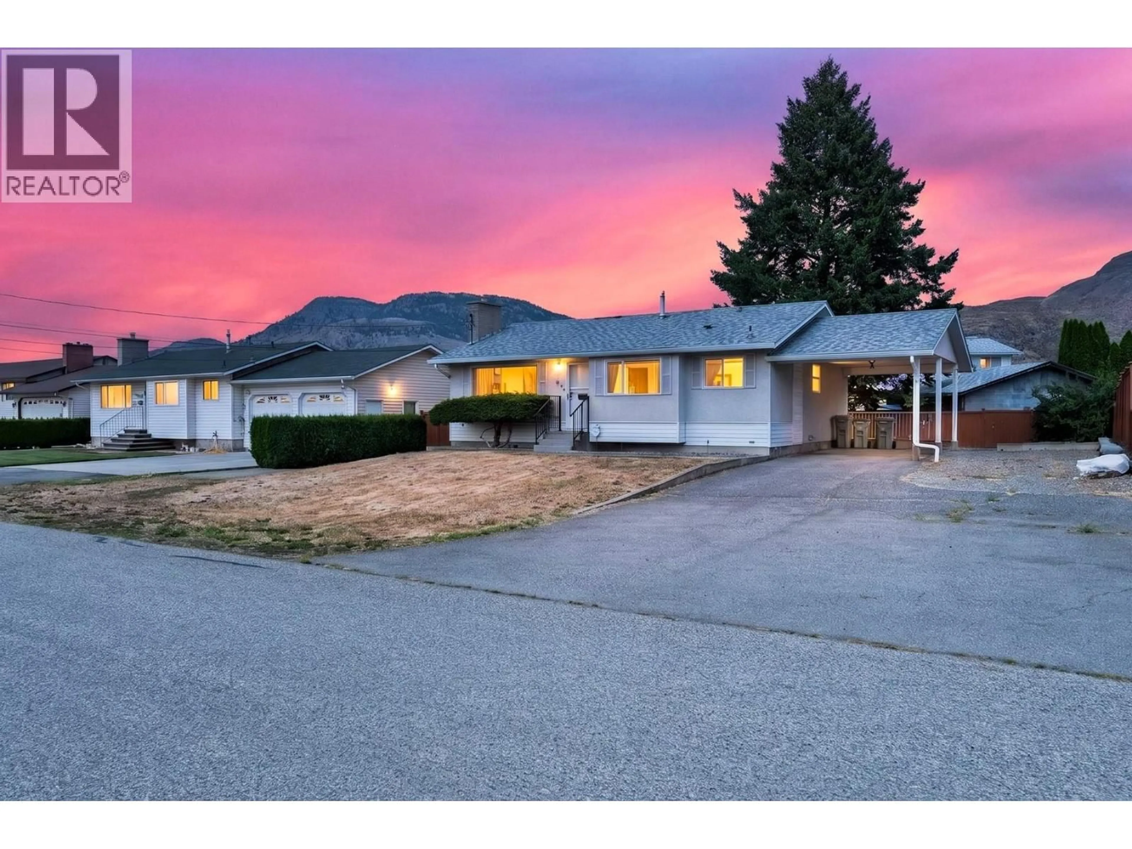 A pic from outside/outdoor area/front of a property/back of a property/a pic from drone, mountain view for 2640 ARGYLE AVENUE, Kamloops British Columbia V2B4T8