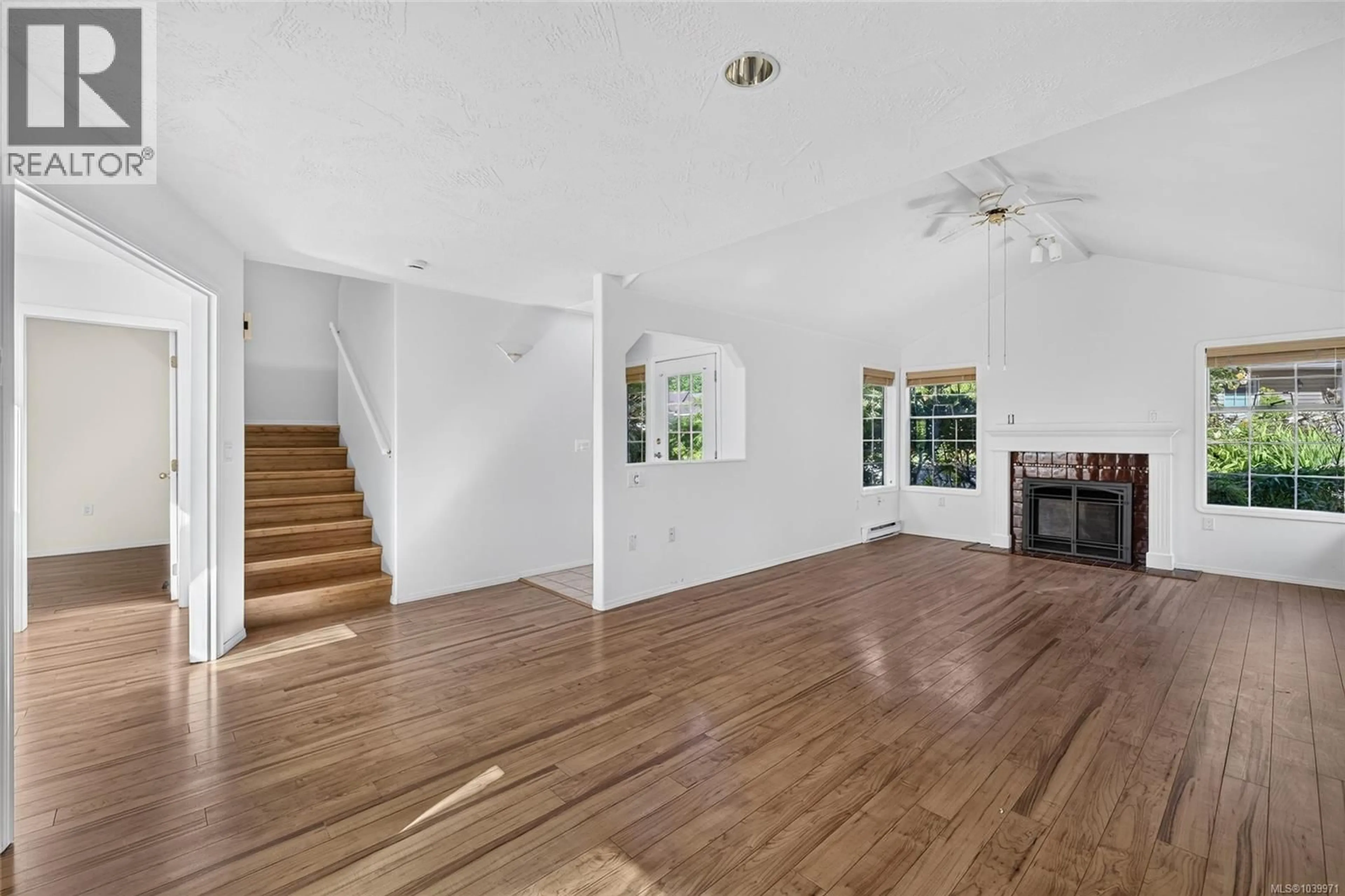 Unknown for 4 - 124 VALHALLA ROAD, Salt Spring British Columbia V8K2V1