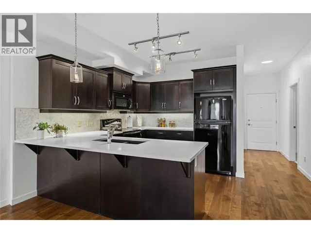 110 - 3735 CASORSO ROAD, Kelowna 5