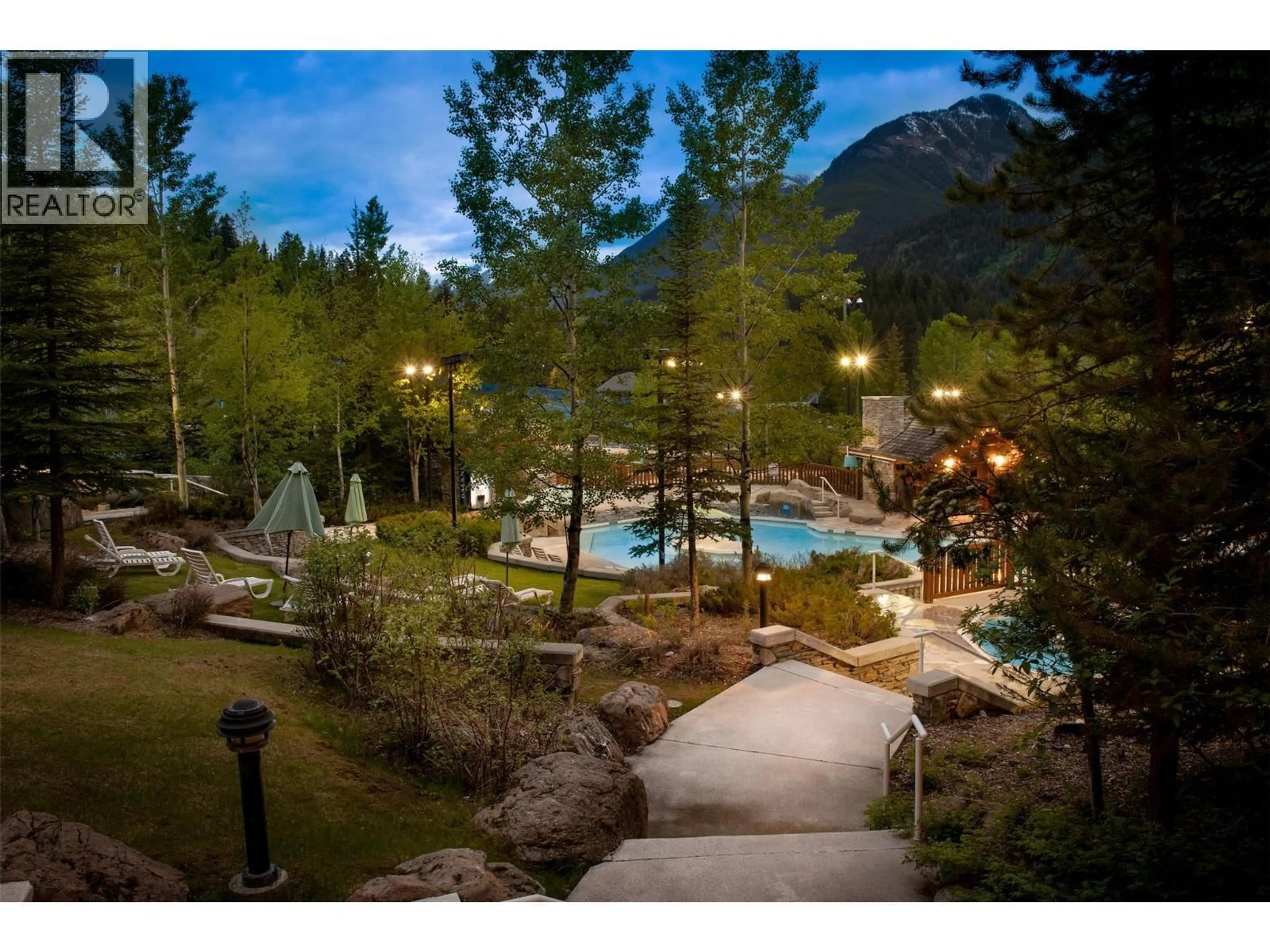 Pool for 113 - 2080 SUMMIT DRIVE, Panorama British Columbia V0A1T0
