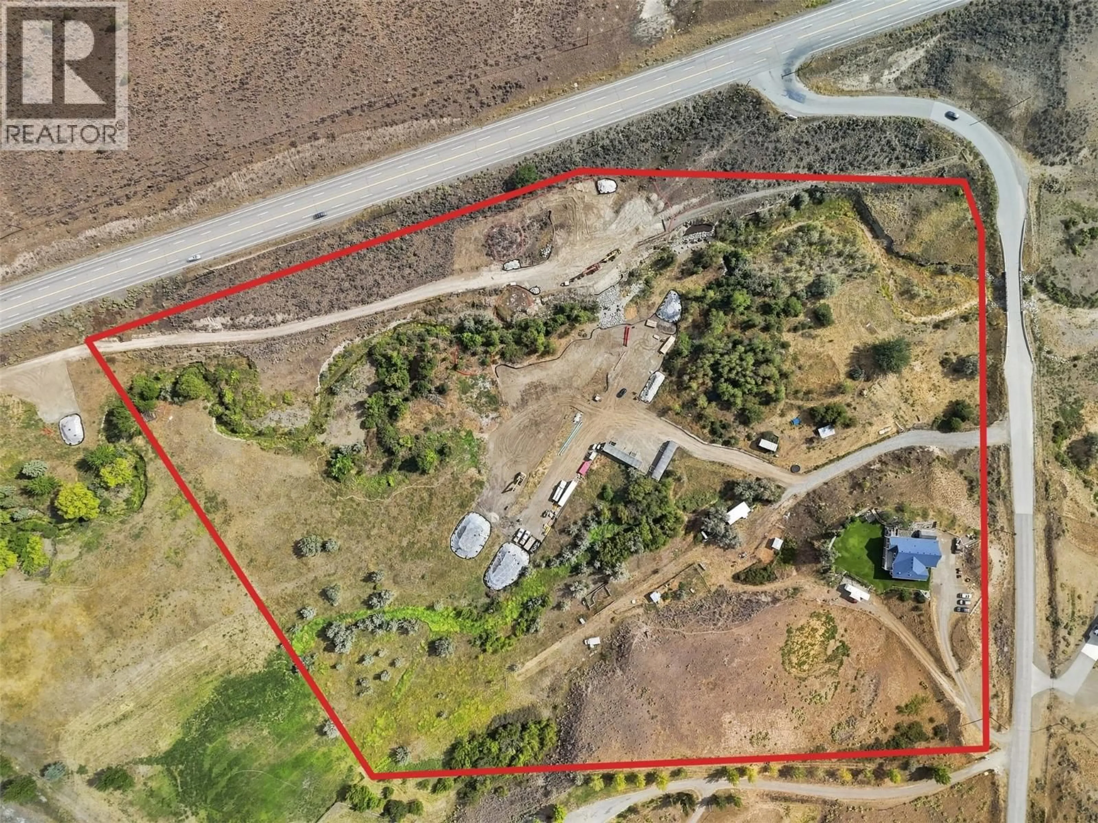 A pic from outside/outdoor area/front of a property/back of a property/a pic from drone, unknown for 5385 RODEO DRIVE, Kamloops British Columbia V1S2A3