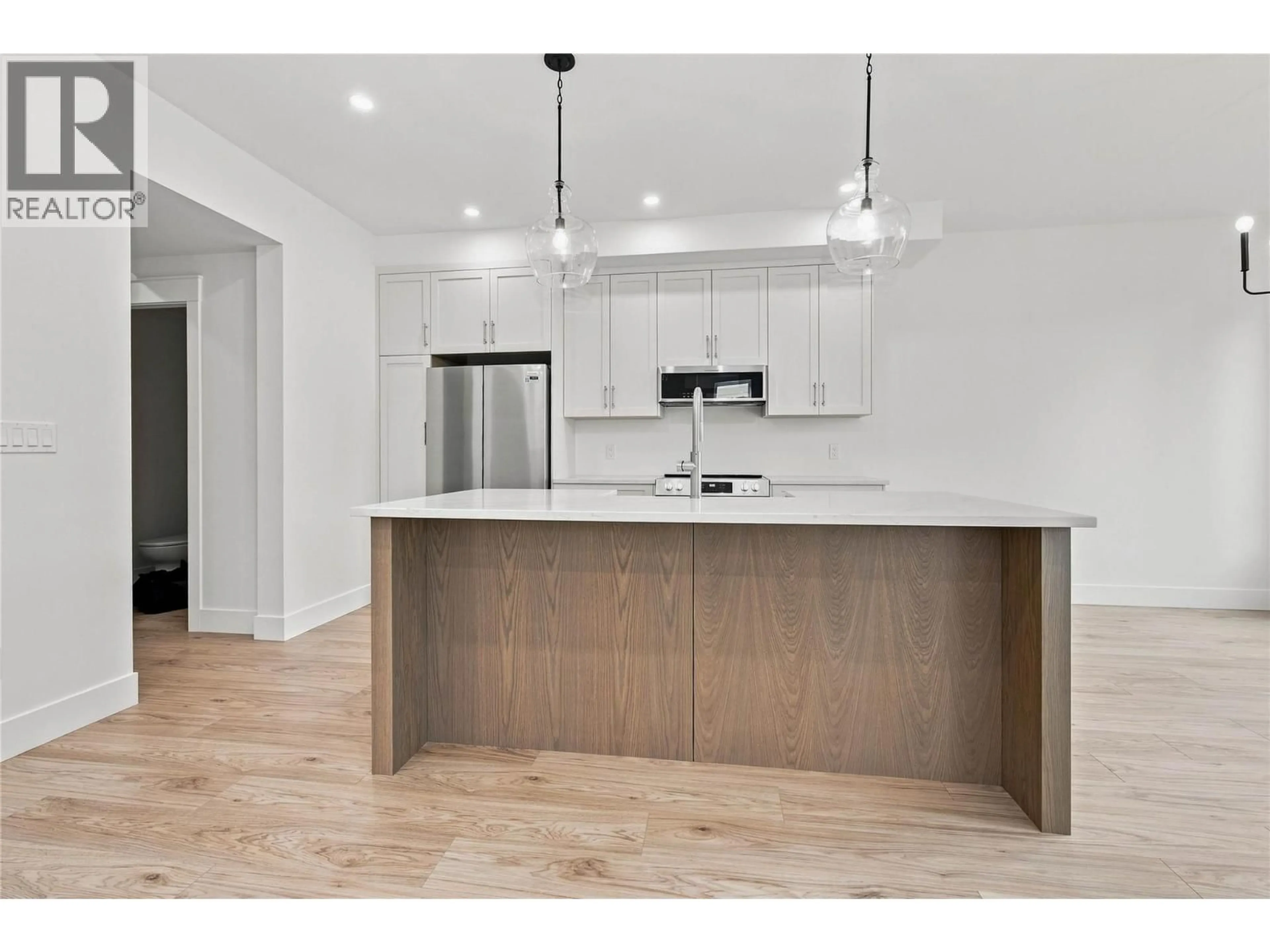 Open concept kitchen, unknown for 101 - 3630 SAGE AVENUE, Armstrong British Columbia V4Y0J2
