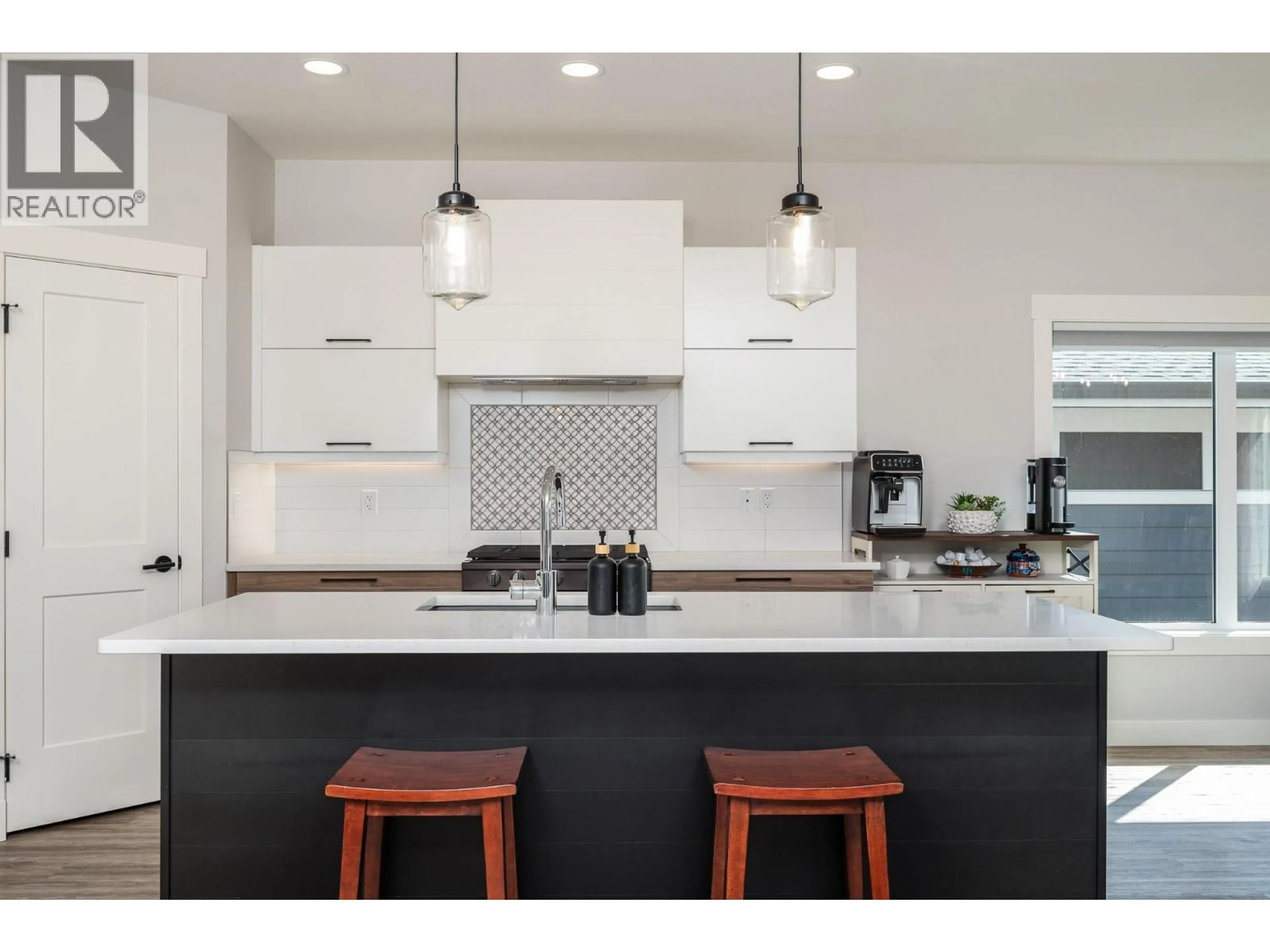 Contemporary kitchen, ceramic/tile floor for 5112 TURTLE POND COURT, Vernon British Columbia V1T9W2