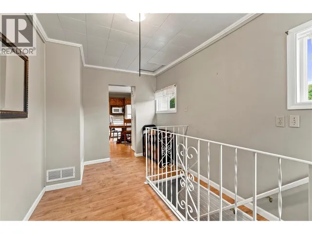 2970 30 STREET NORTHEAST, Salmon Arm 5
