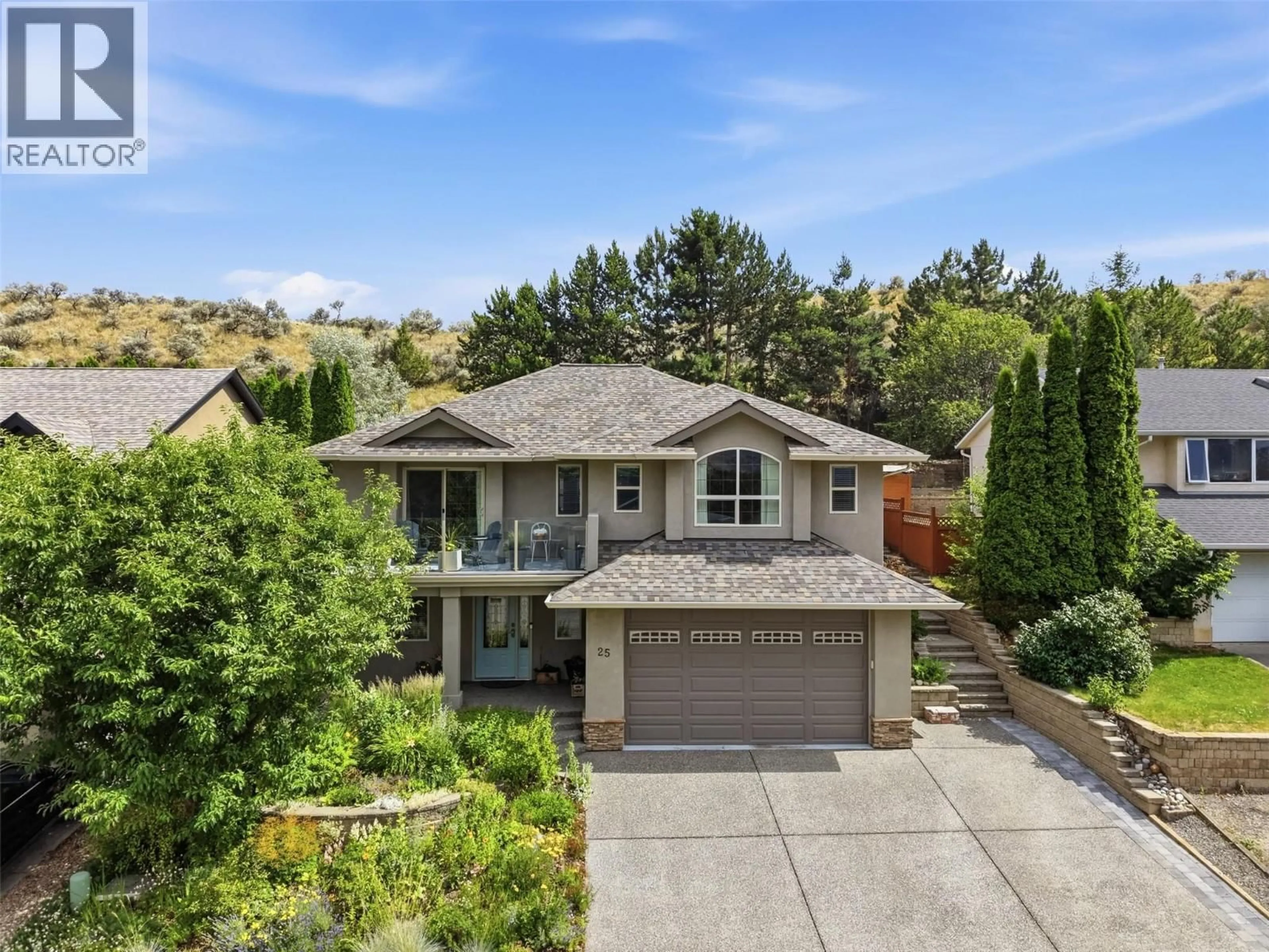 A pic from outside/outdoor area/front of a property/back of a property/a pic from drone, street for 25 - 1651 VALLEYVIEW DRIVE, Kamloops British Columbia V2C0A4