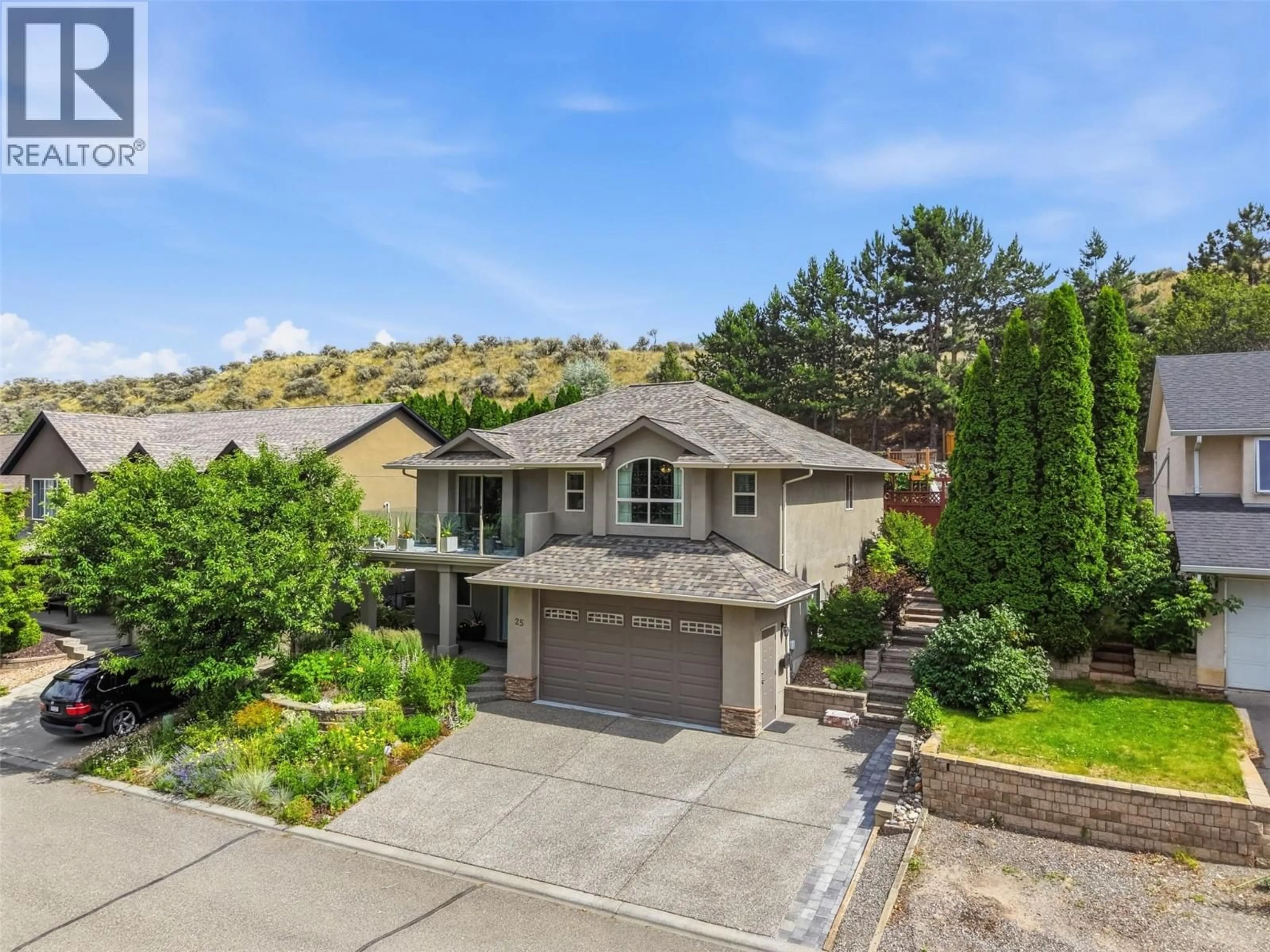 A pic from outside/outdoor area/front of a property/back of a property/a pic from drone, street for 25 - 1651 VALLEYVIEW DRIVE, Kamloops British Columbia V2C0A4