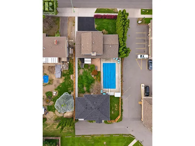 1859-1861 MOUNTAIN AVENUE, Kelowna 5