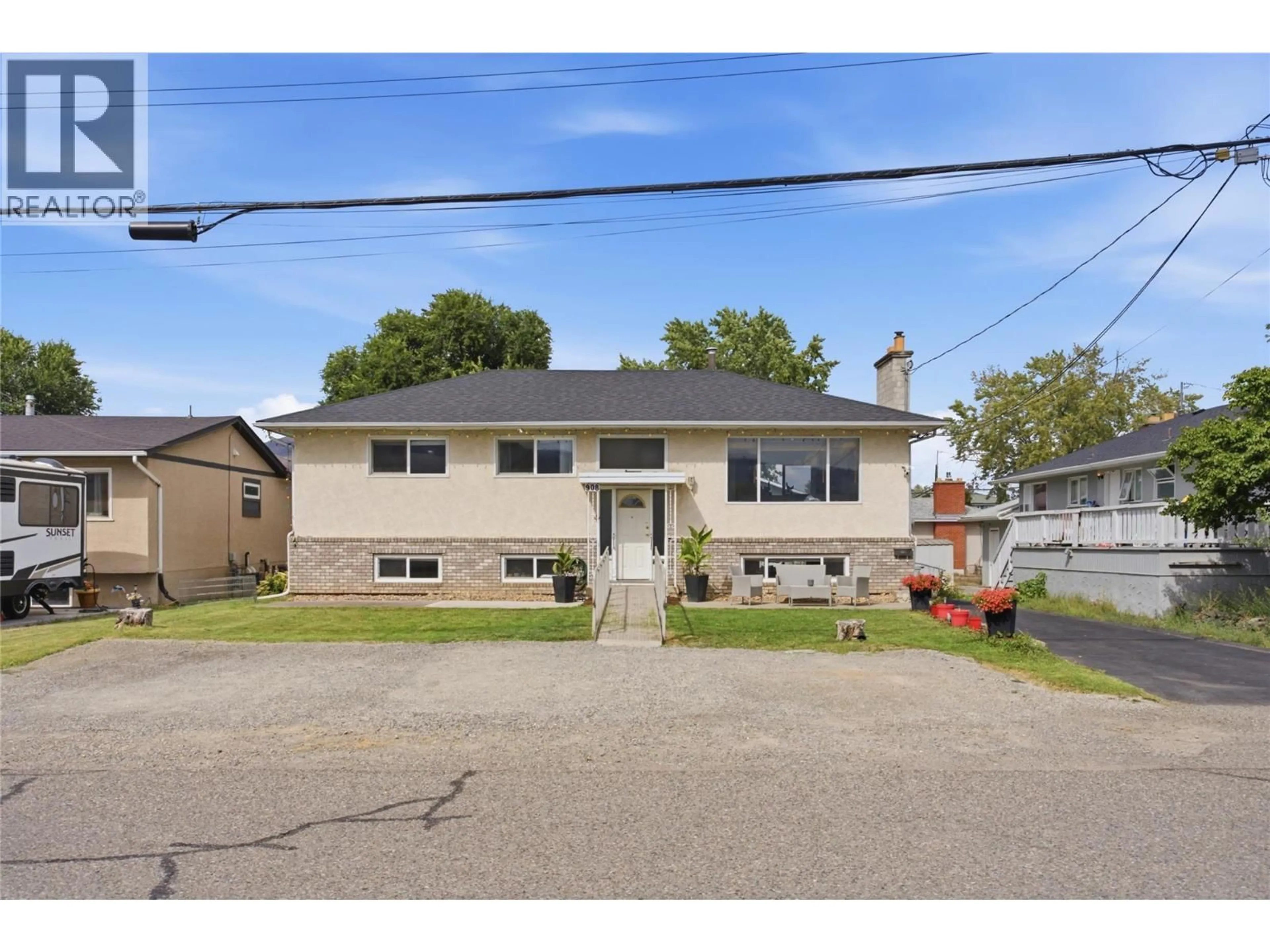 Unknown for 908 RENFREW AVENUE, Kamloops British Columbia V2B3X5