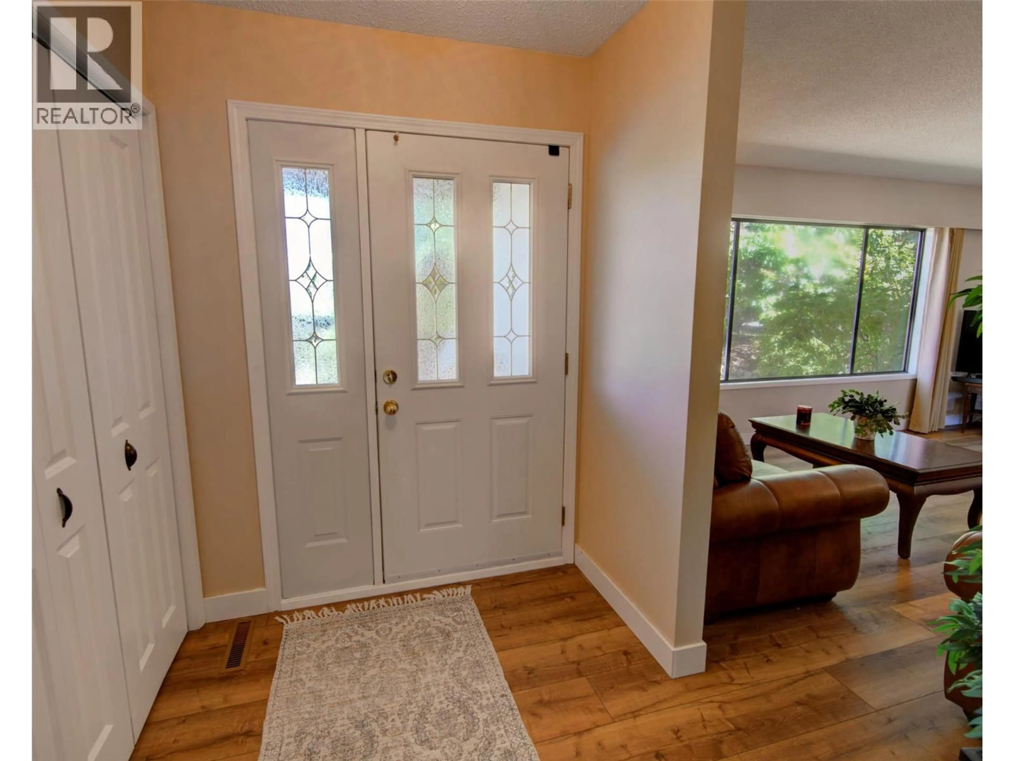 Indoor entryway for 5894 DEDECKER WEST ROAD, Vernon British Columbia V1B3P9