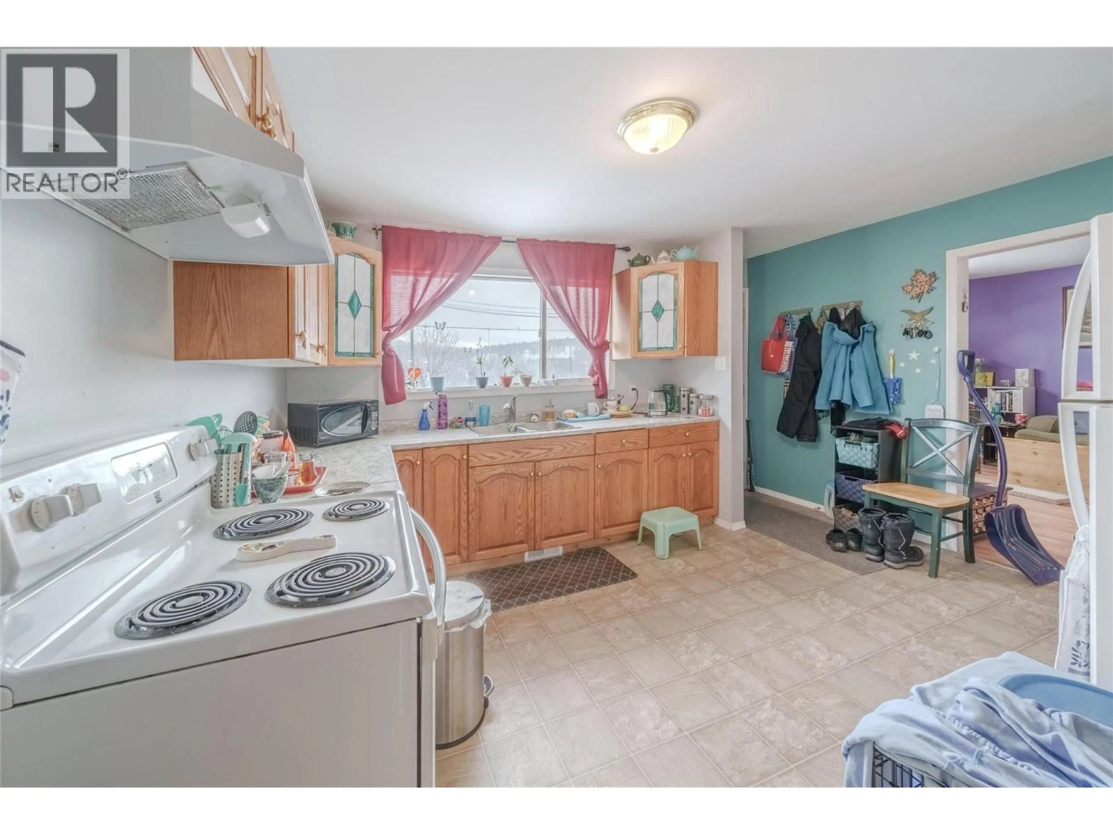Unknown for 1504 CARSON STREET, Clinton British Columbia V0K1K0