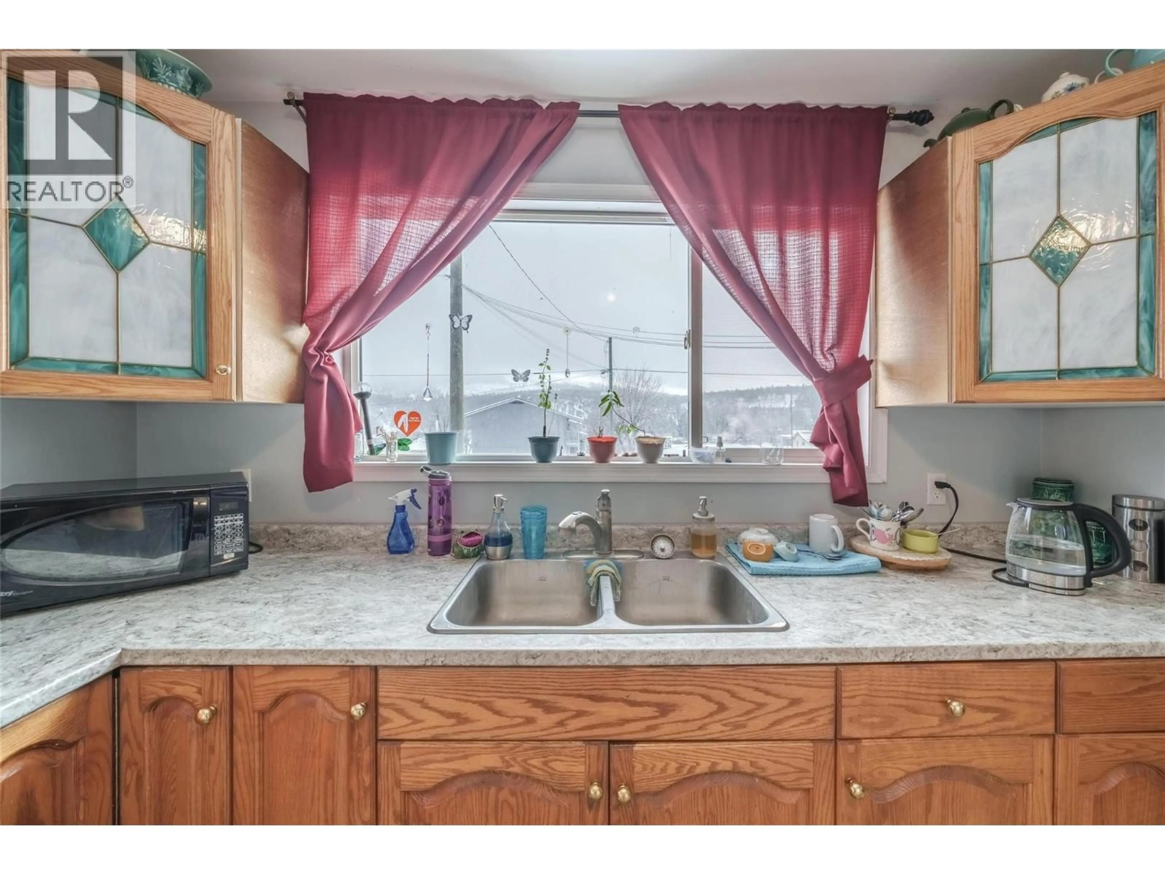 Standard kitchen, unknown for 1504 CARSON STREET, Clinton British Columbia V0K1K0