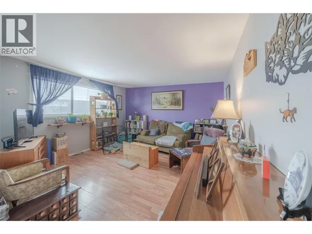 1504 CARSON STREET, Clinton 5