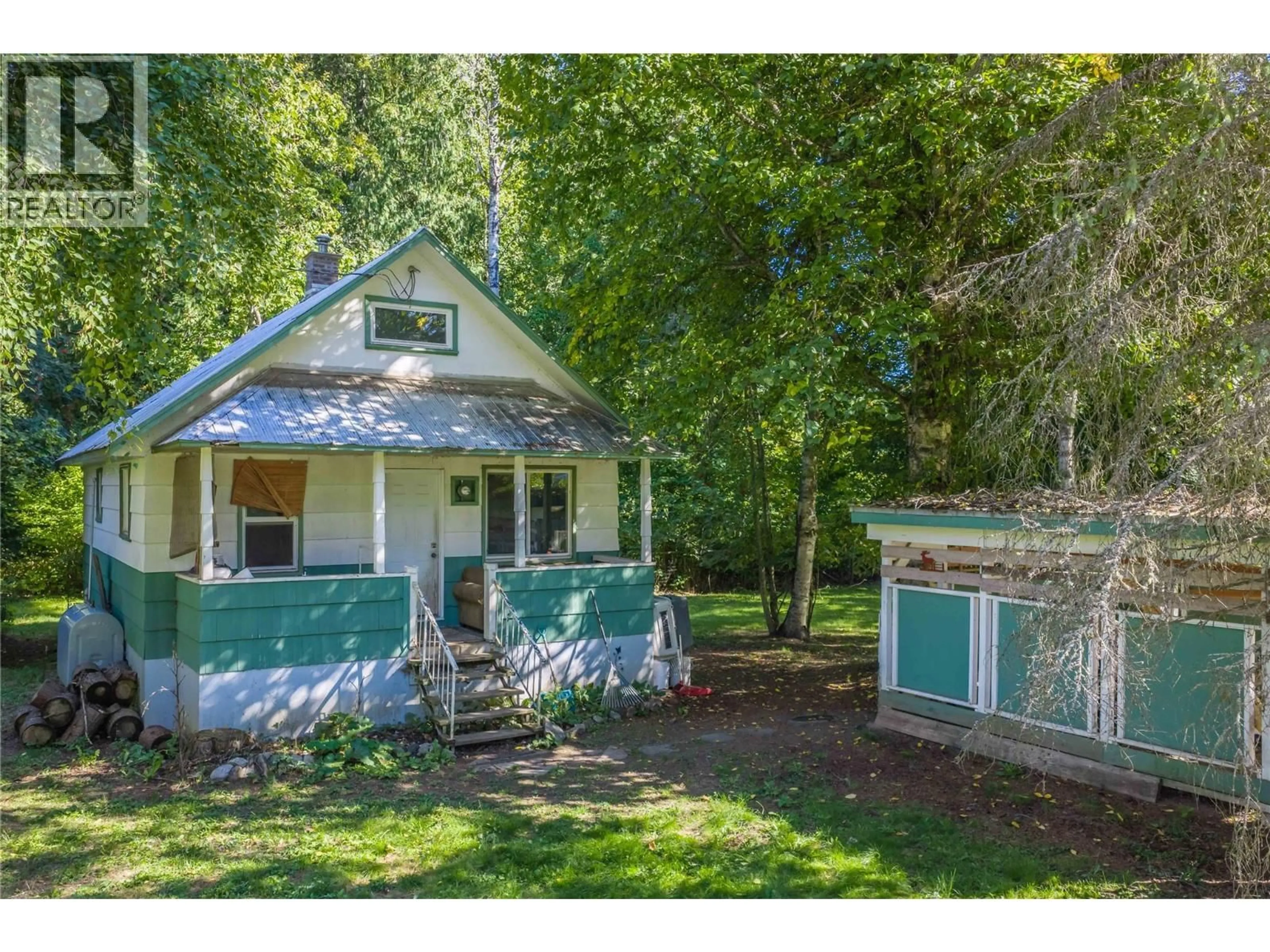 Unknown for 3642 CATHERWOOD ROAD, Revelstoke British Columbia V0E2S0