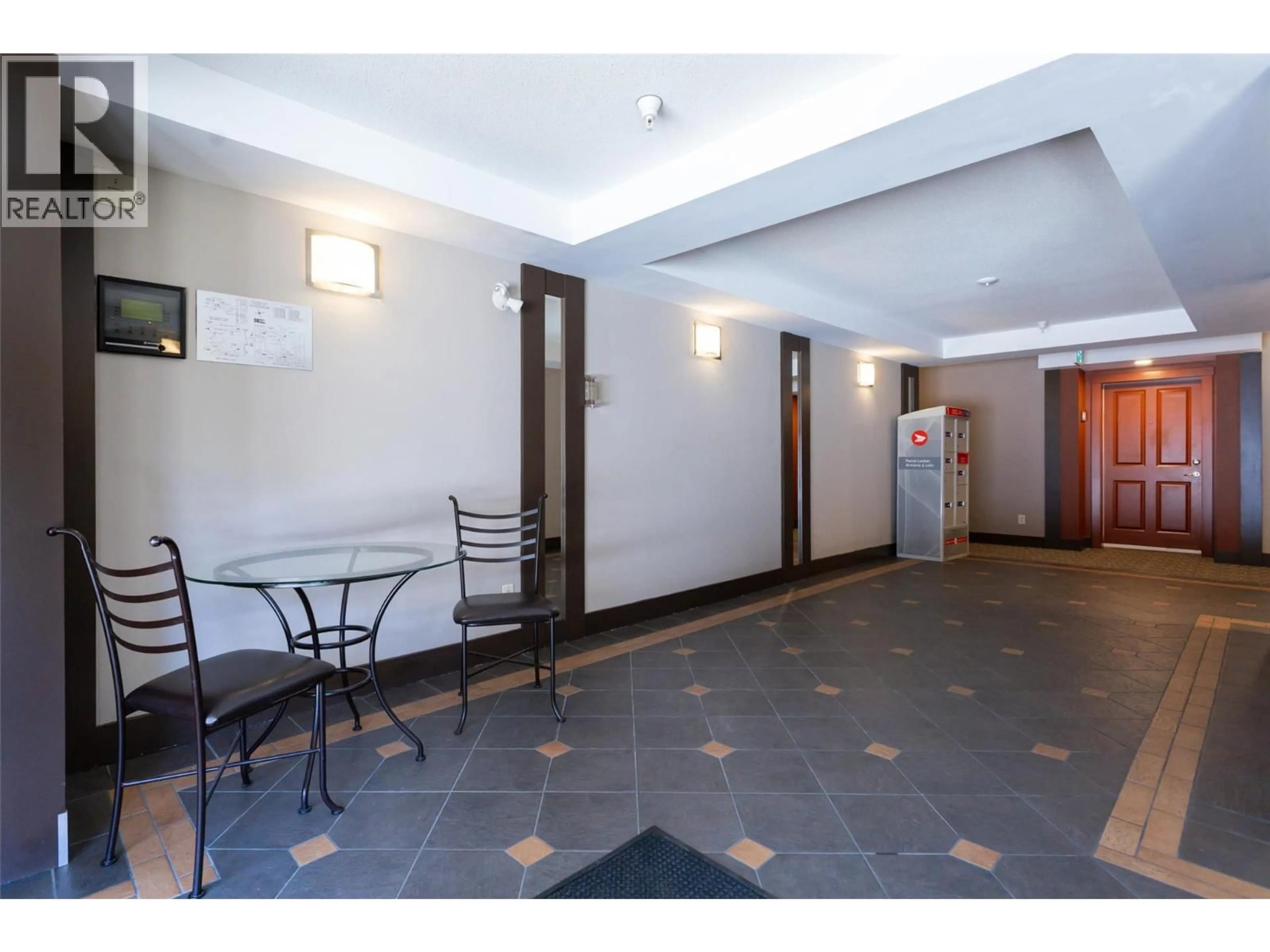 Lobby for 1211 - 3833 BROWN ROAD, West Kelowna British Columbia V4T2J3