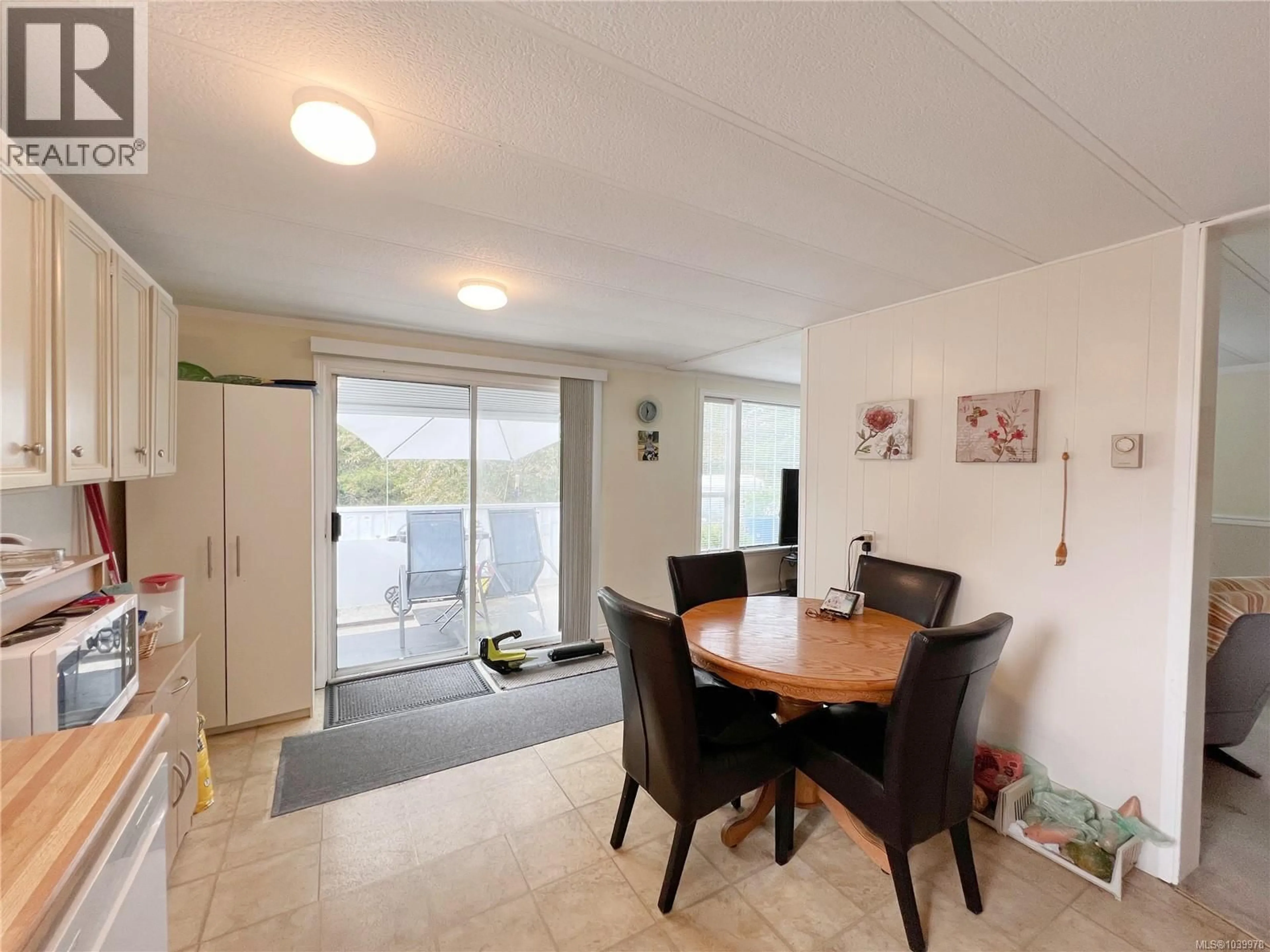 Dining room, unknown for 406 MATCHLEE DRIVE, Gold River British Columbia V0R1G0