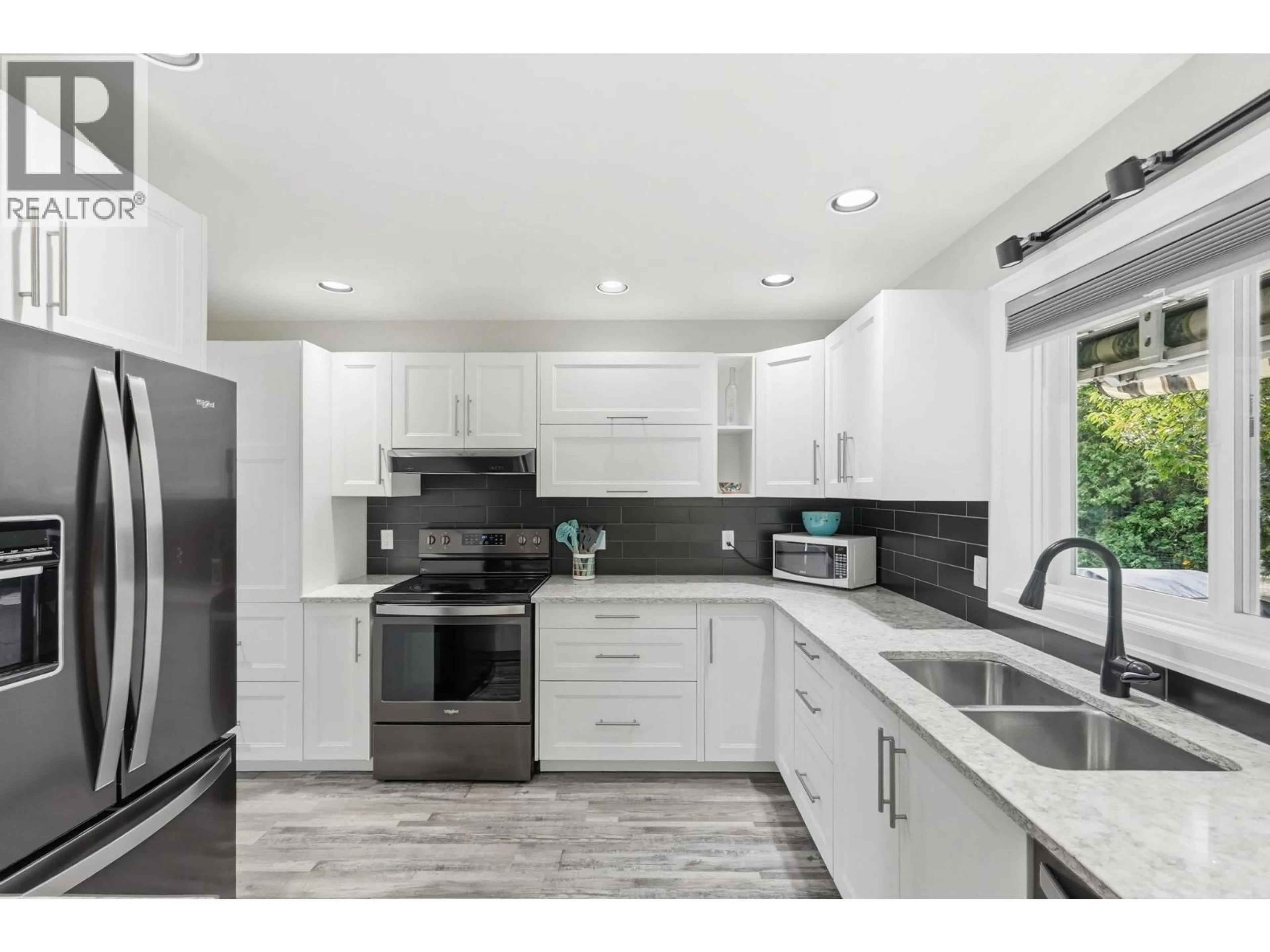 Contemporary kitchen, ceramic/tile floor for 5978 NESS COURT, Oliver British Columbia V0H1T0