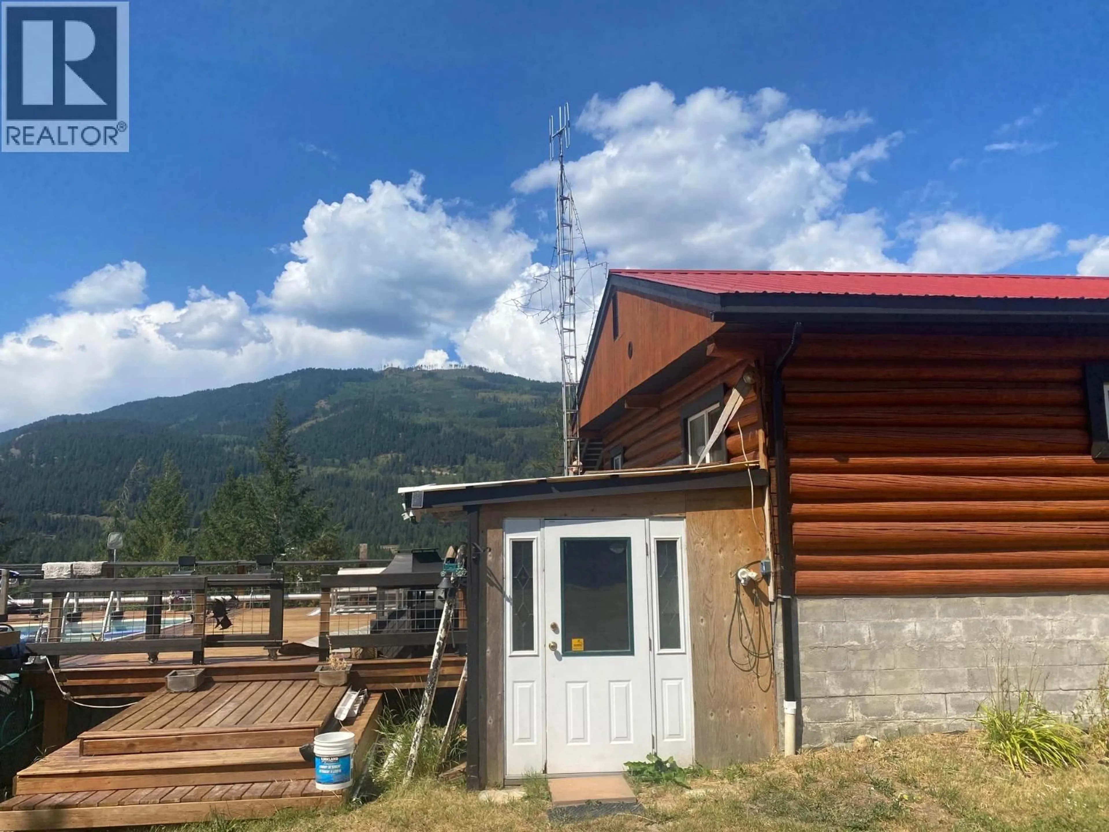 Unknown for 3320 BIRCH ISLAND LOST CREEK ROAD, Clearwater British Columbia V0E3A0