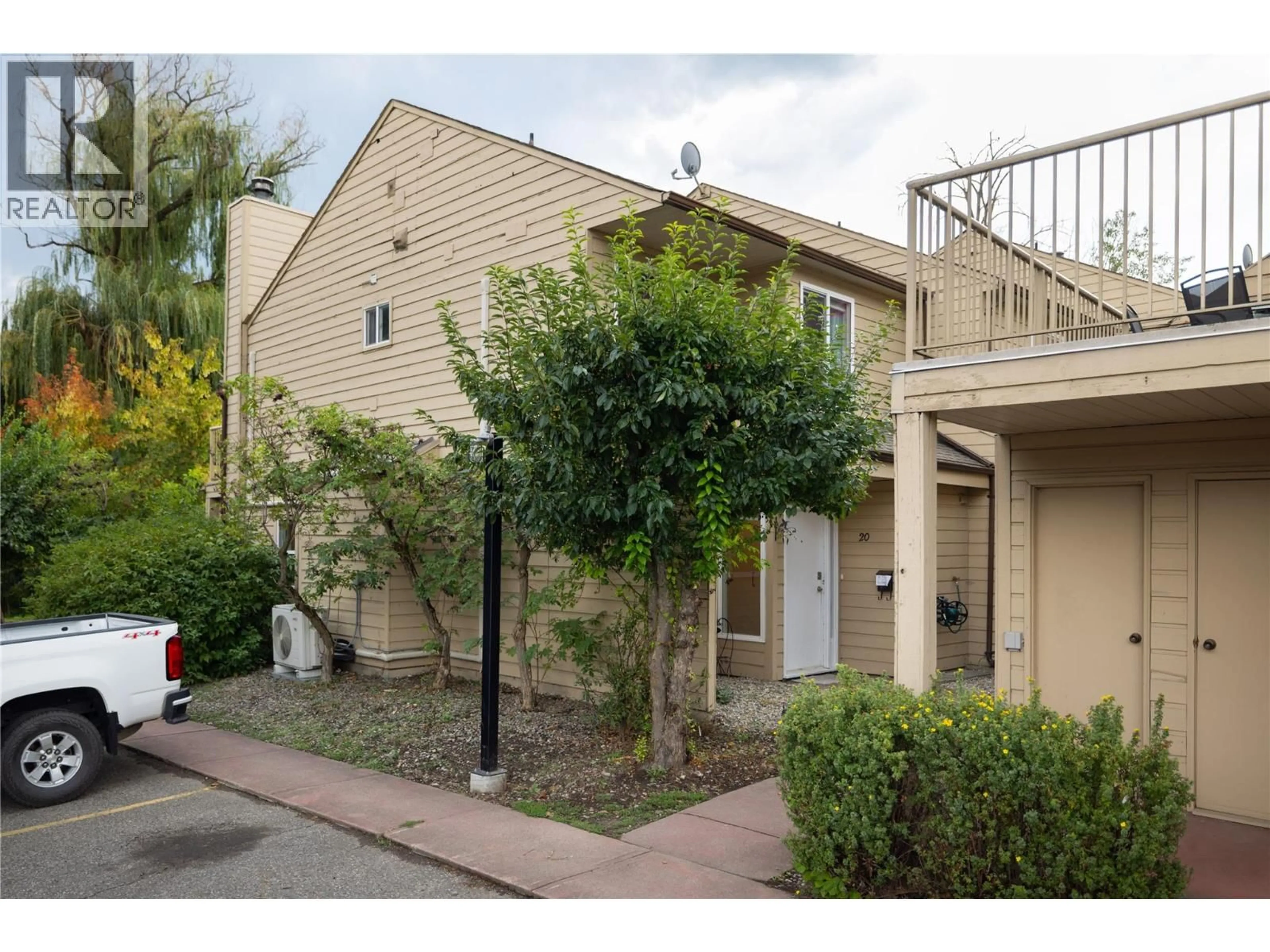 Unknown for 20 - 5300 25 AVENUE, Vernon British Columbia V1T6R4