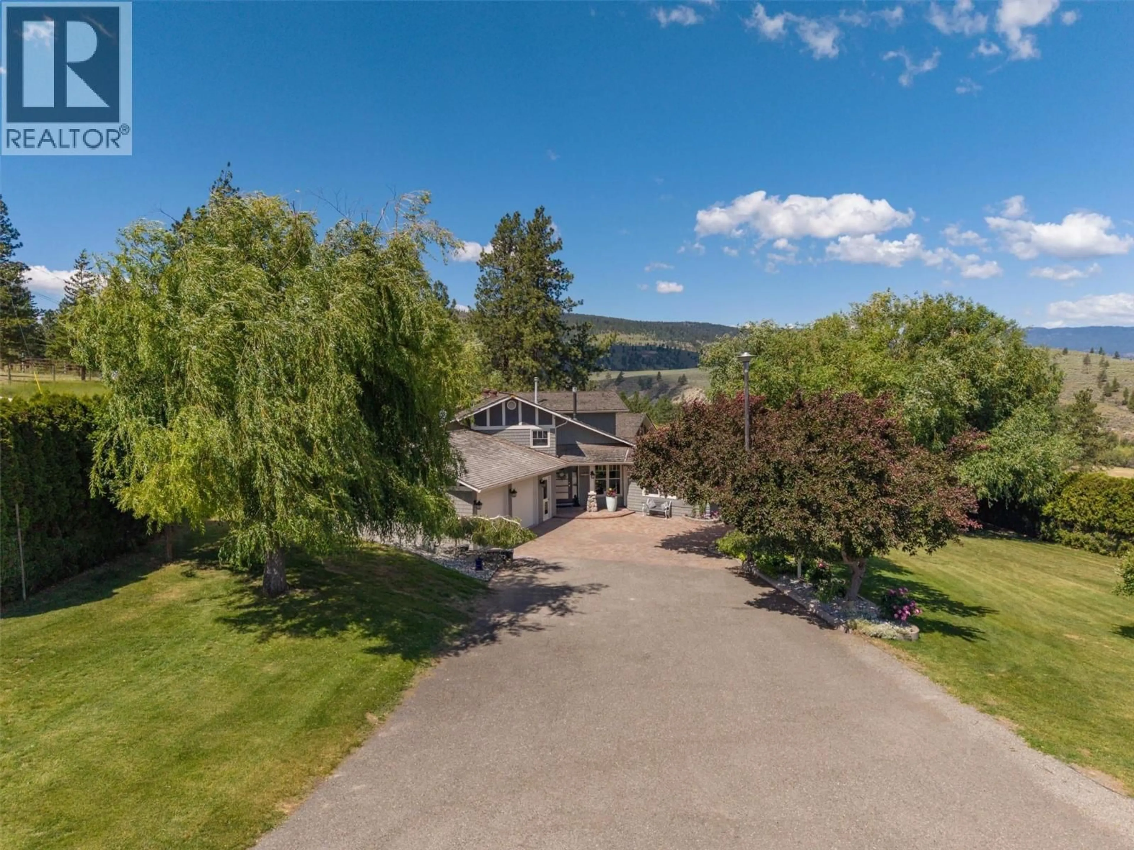 A pic from outside/outdoor area/front of a property/back of a property/a pic from drone, mountain view for 895 COLDWATER ROAD, Merritt British Columbia V1K1B8